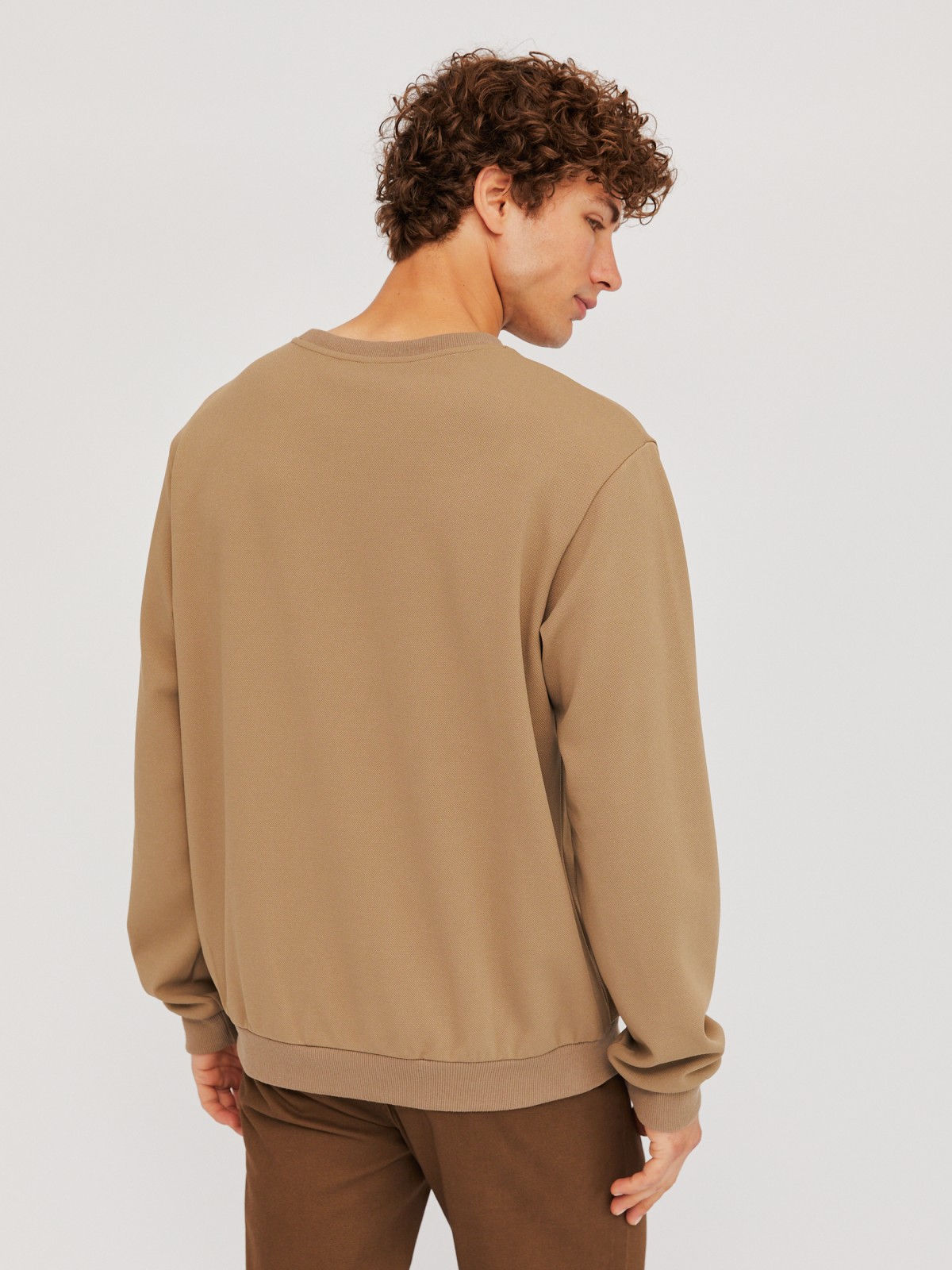 Трикотажный свитшот прямого кроя с длинным рукавом