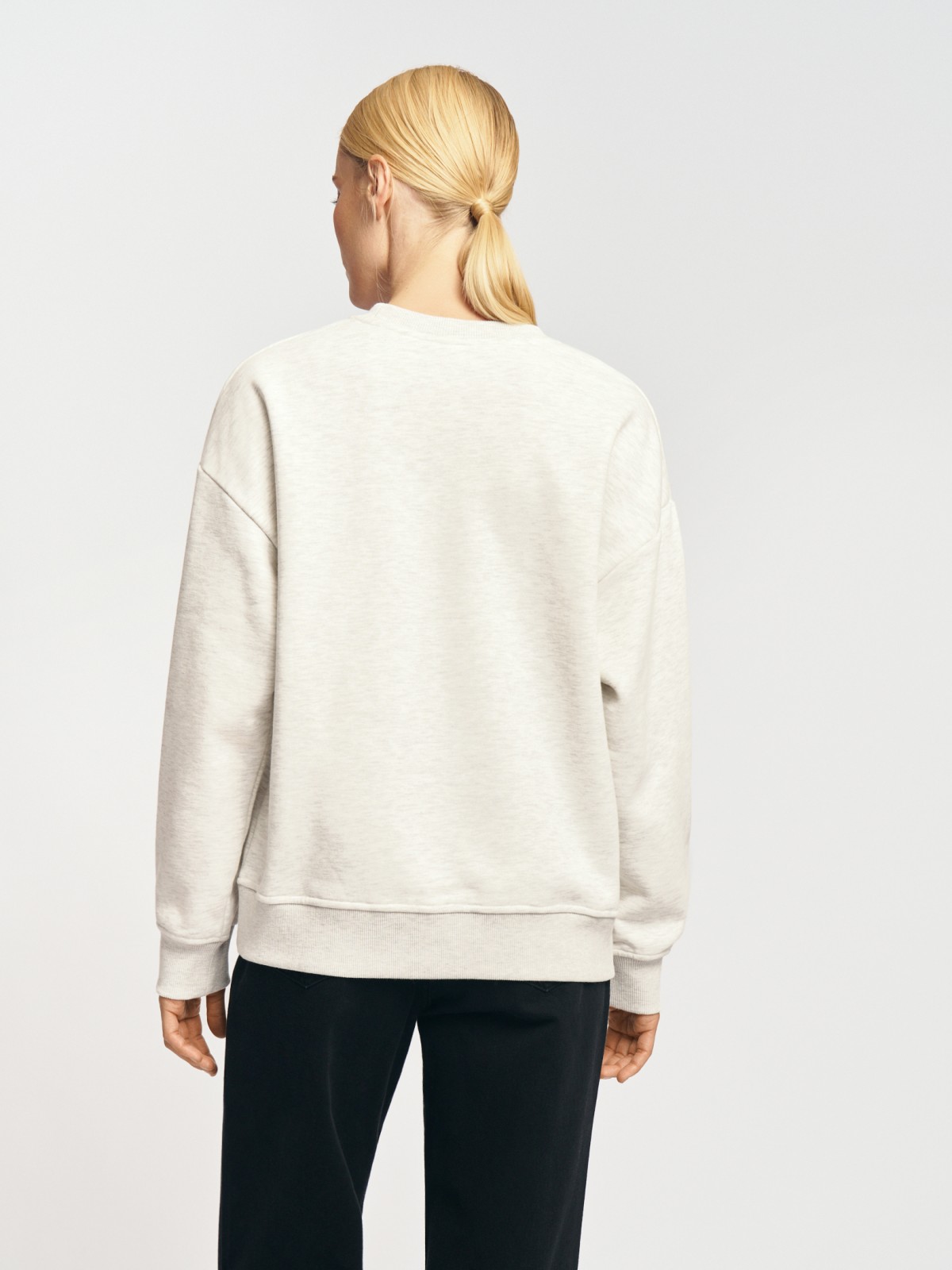 Тёплый трикотажный свитшот с начёсом