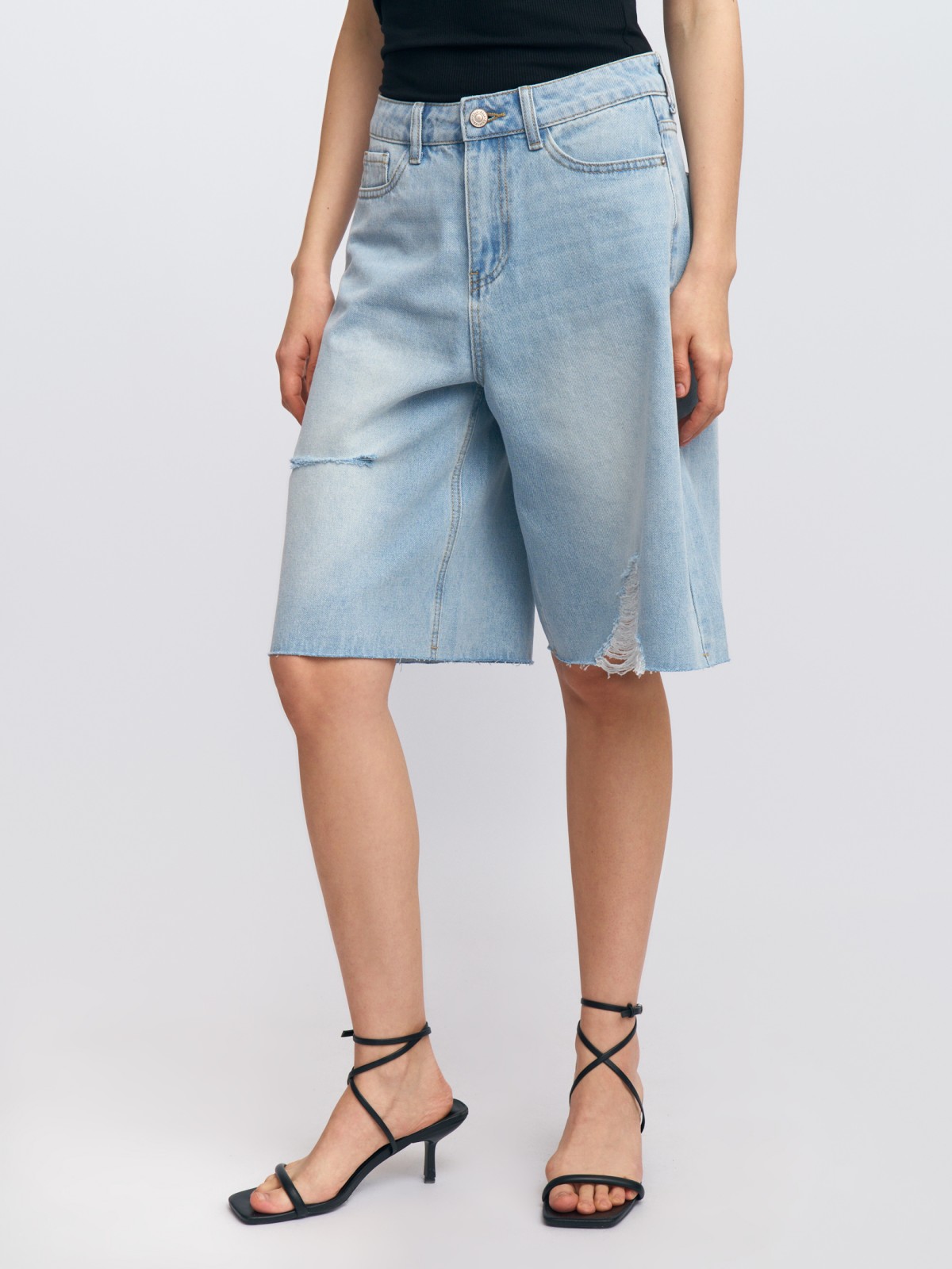 Джинсовые удлинённые шорты-бермуды