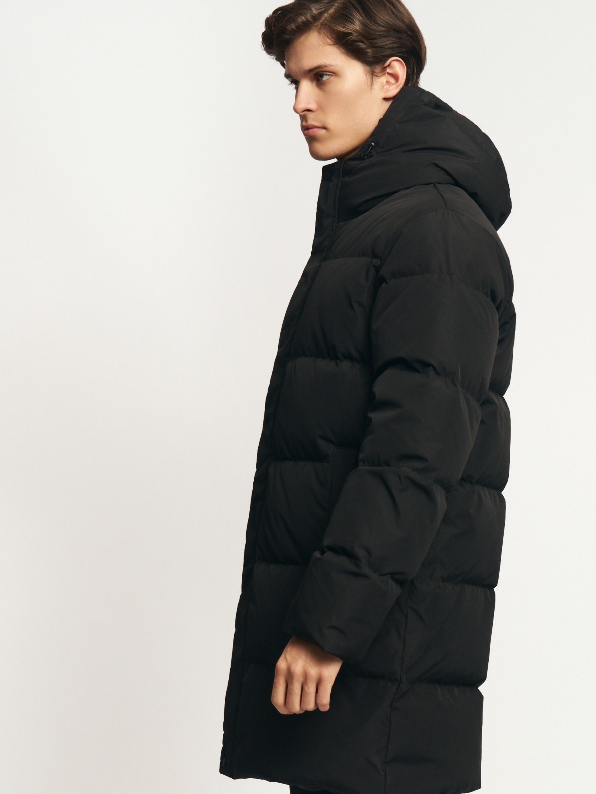 Тёплый стёганый пуховик на молнии с капюшоном