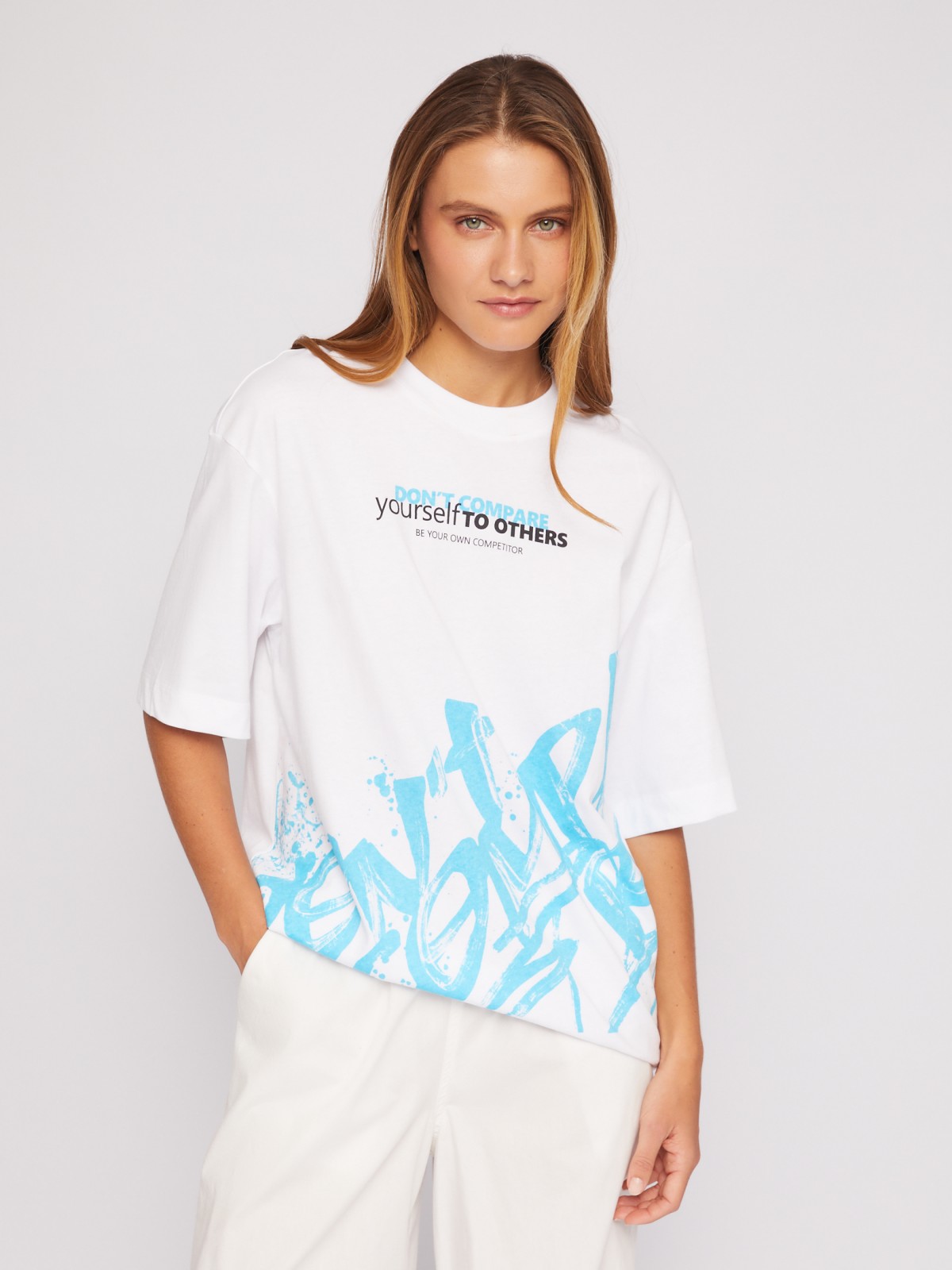 Футболка оверсайз из хлопка с надписями