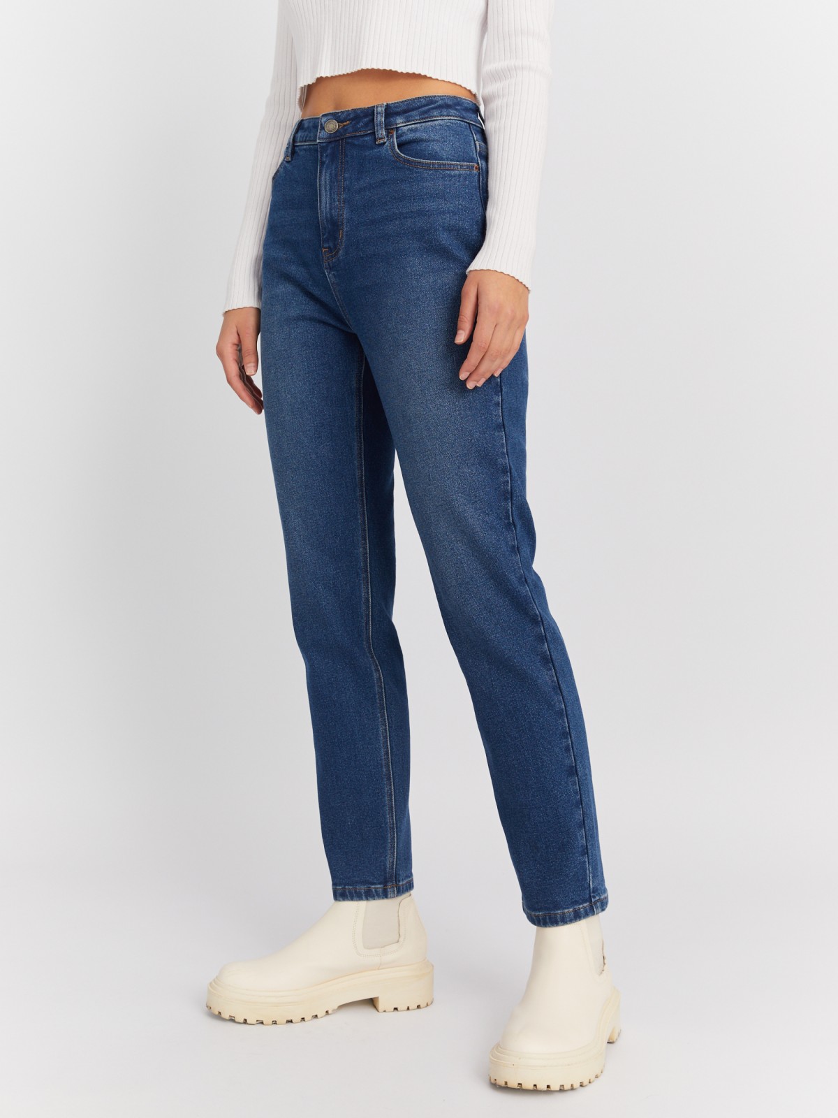 Утеплённые джинсы силуэта Mom Comfort с высокой посадкой