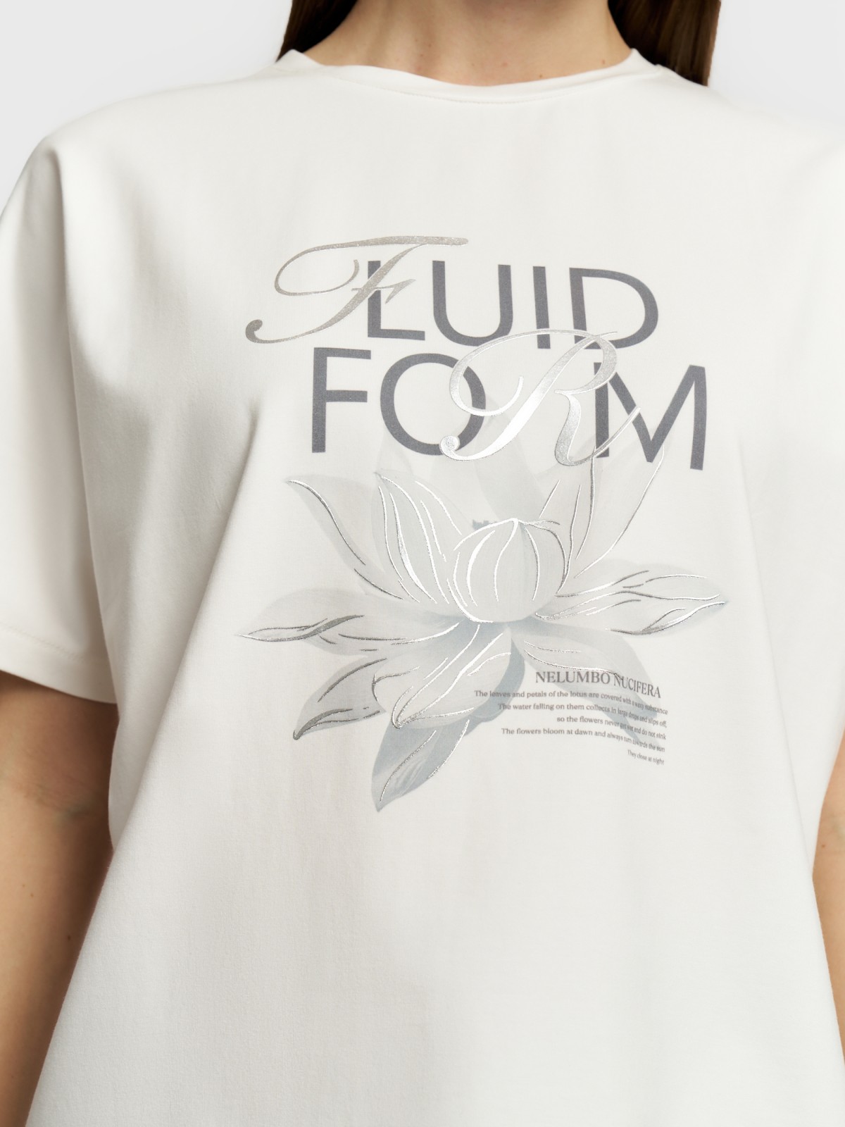 Футболка с коротким рукавом и принтом