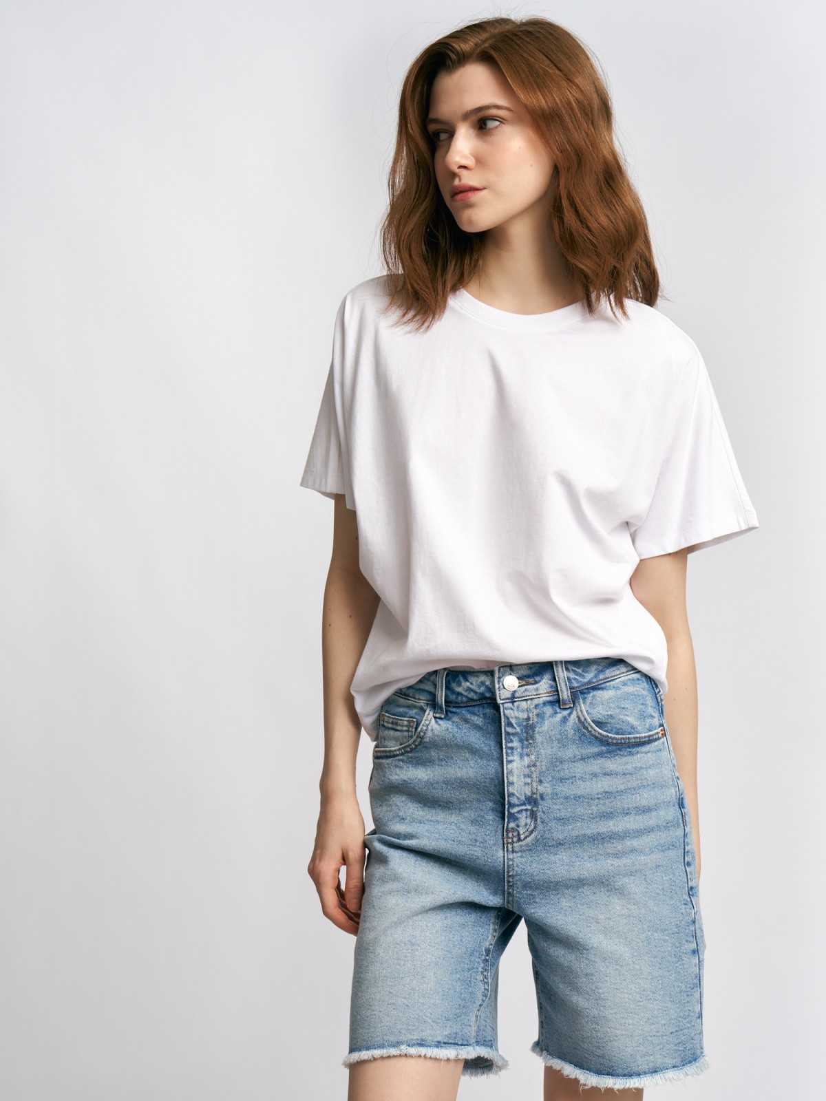 Футболка из хлопка без принта с коротким рукавом