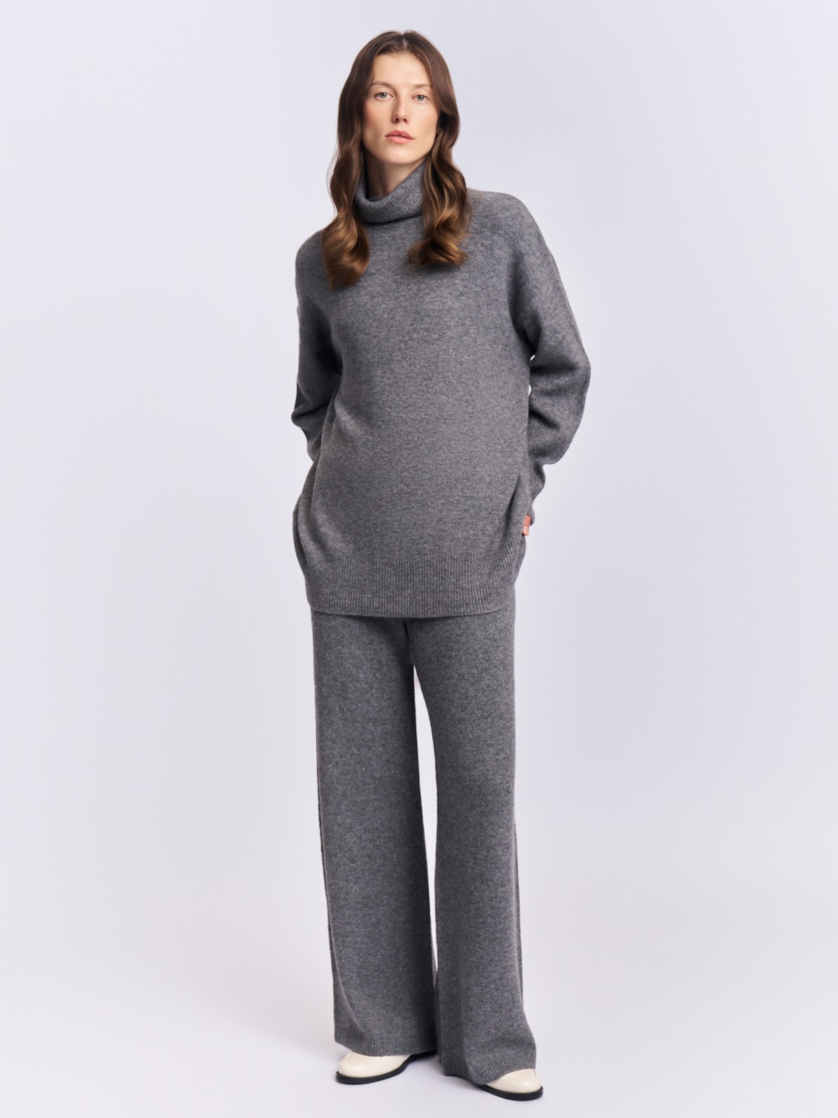 Вязаные брюки на резинке с шерстью