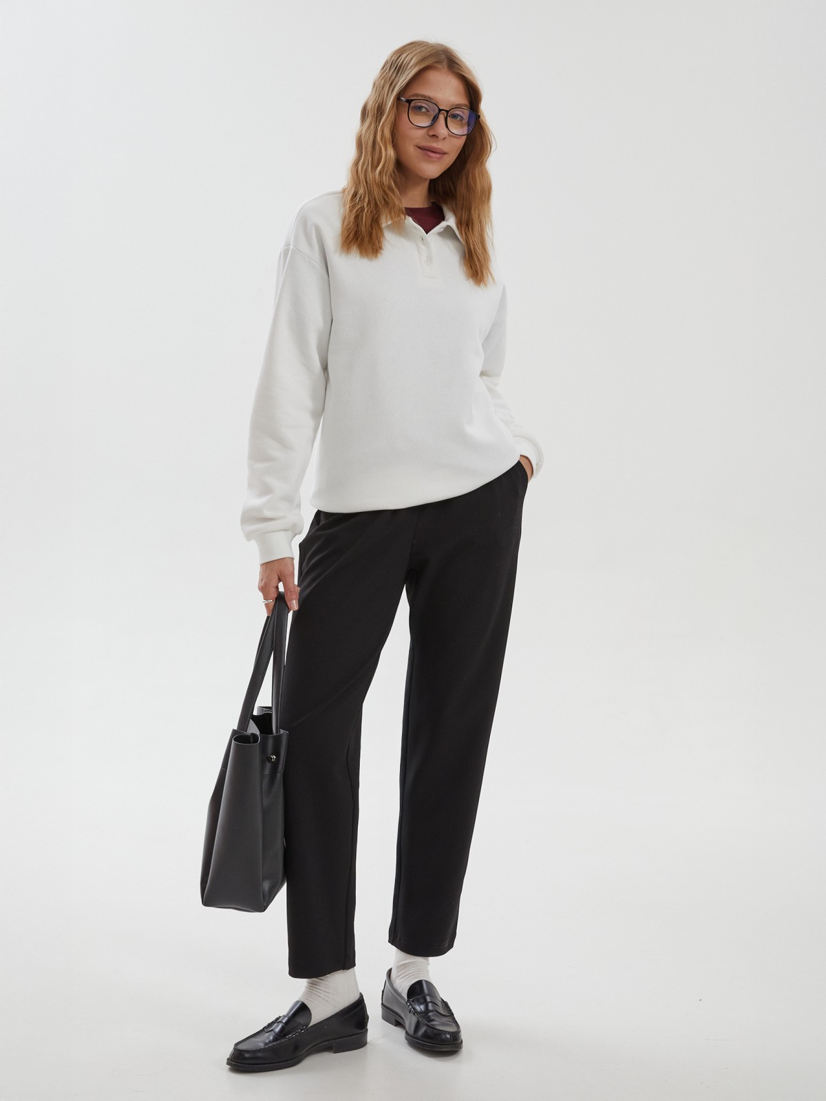 Утеплённый свитшот с воротником и начёсом