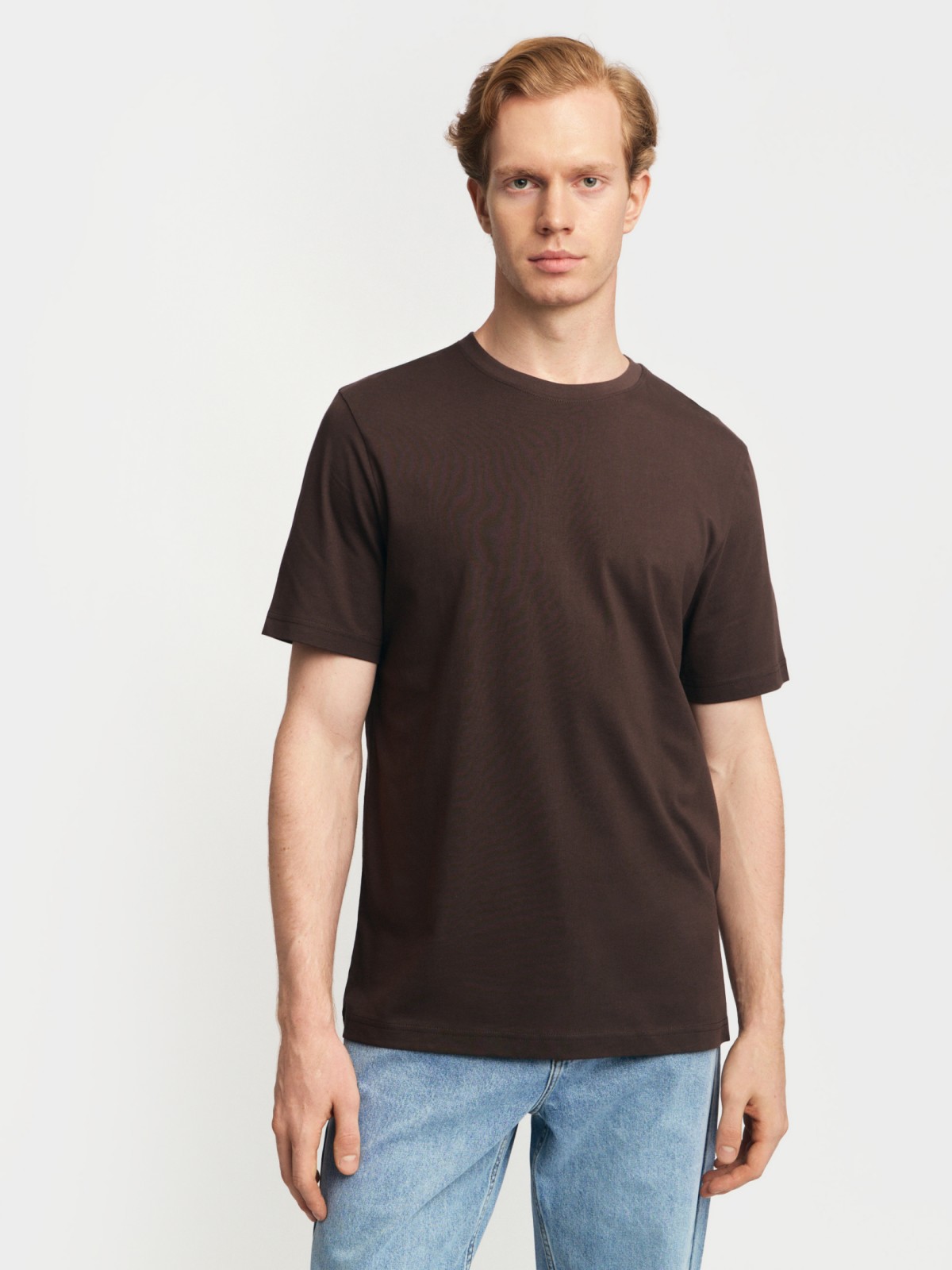 Однотонная футболка из хлопка