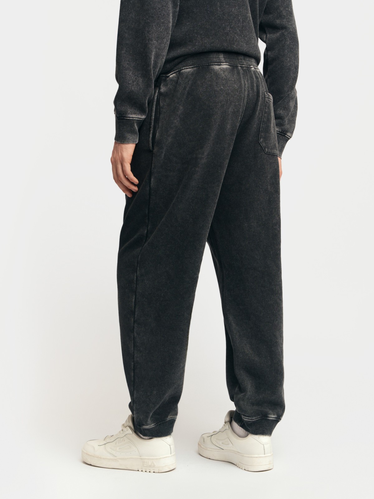 Трикотажные брюки-джоггеры с начёсом