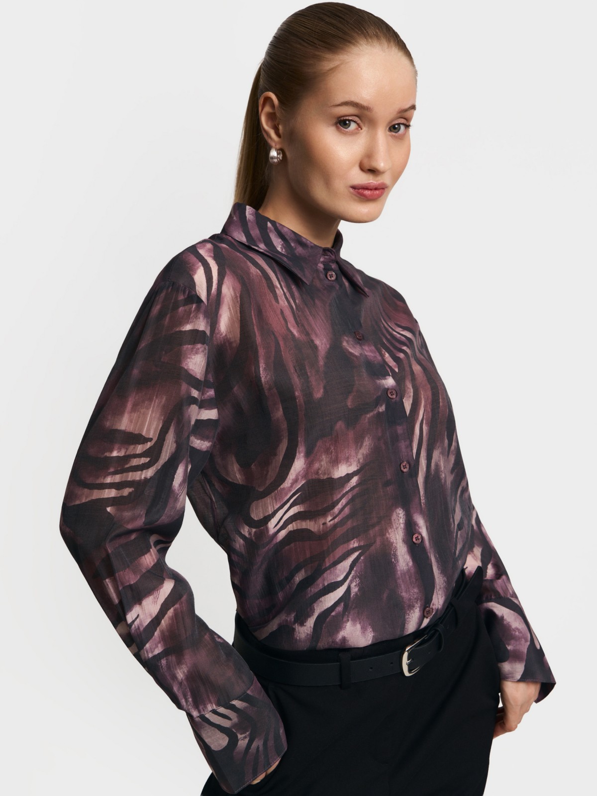 Свободная рубашка из органзы с принтом