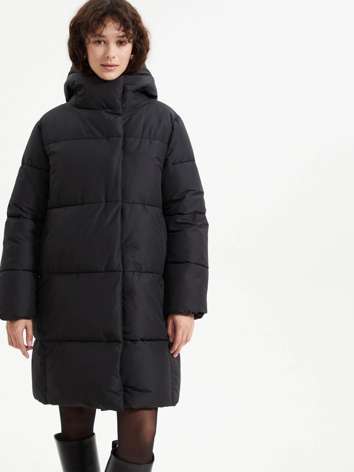 Тёплая куртка-пальто с капюшоном