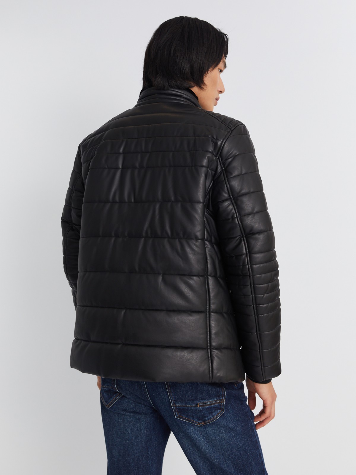 Тёплая стёганая куртка из экокожи на синтепоне с воротником-стойкой zolla 013345150014, цвет черный, размер S - фото 6
