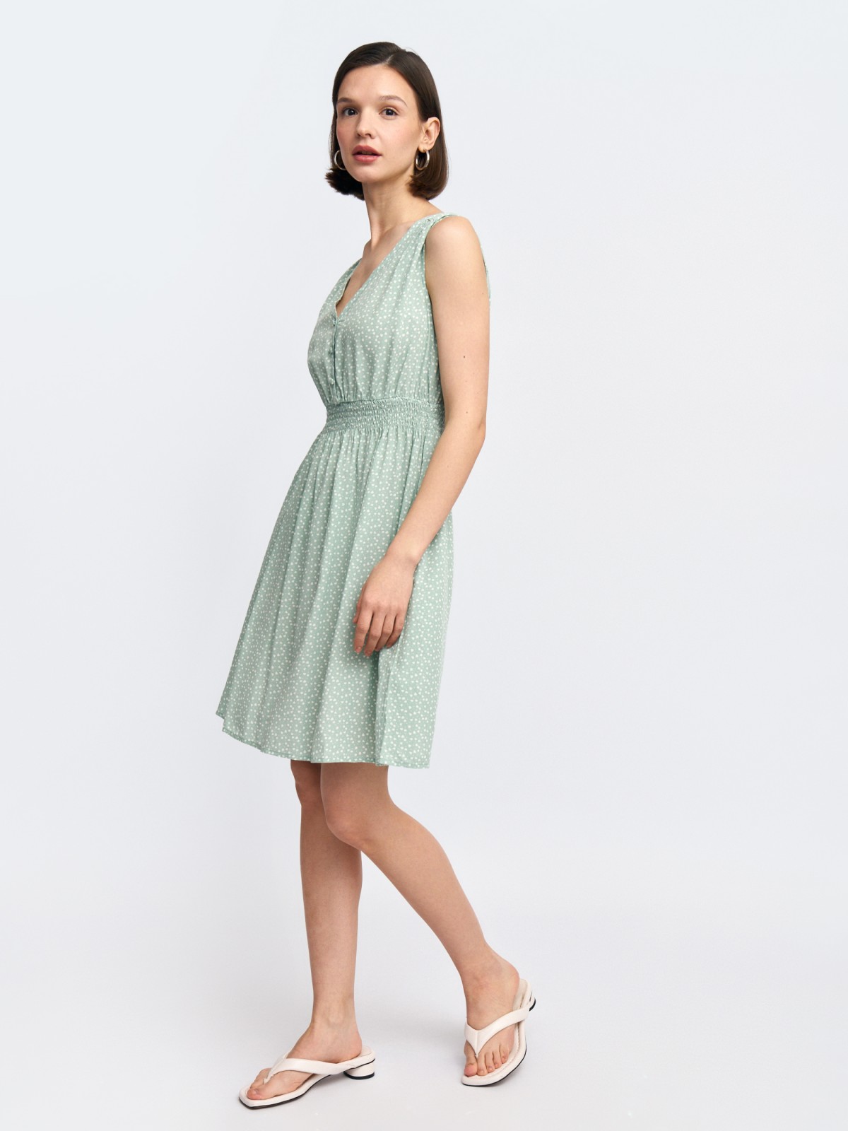 Платье без рукавов из вискозы с узором сердечко