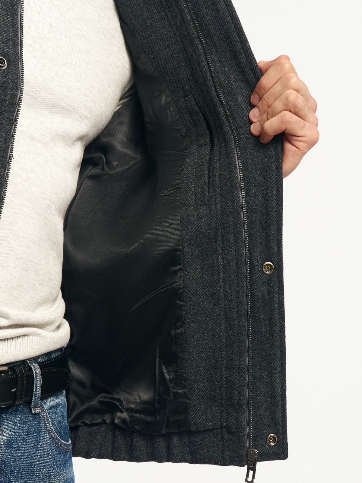 Тёплая куртка-бомбер с шерстью