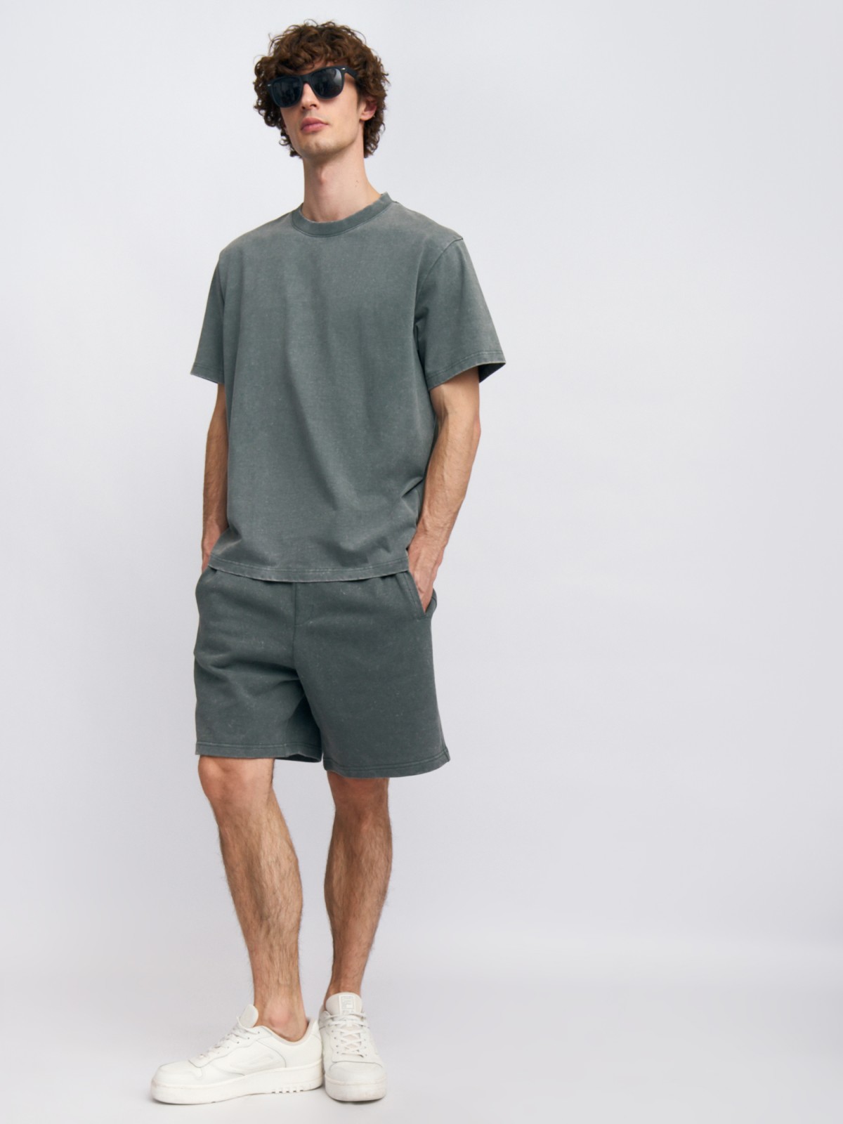 Трикотажные шорты из хлопка на резинке