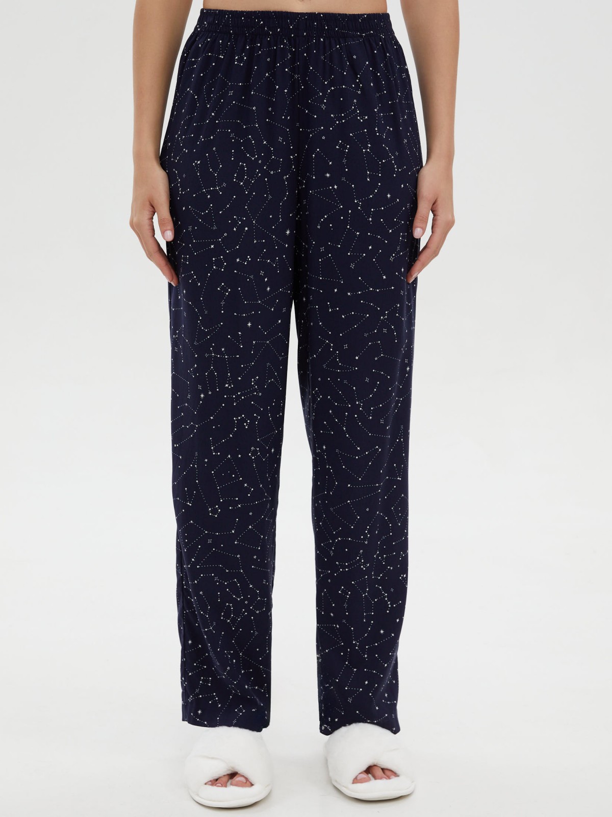 Прямые брюки на резинке с принтом