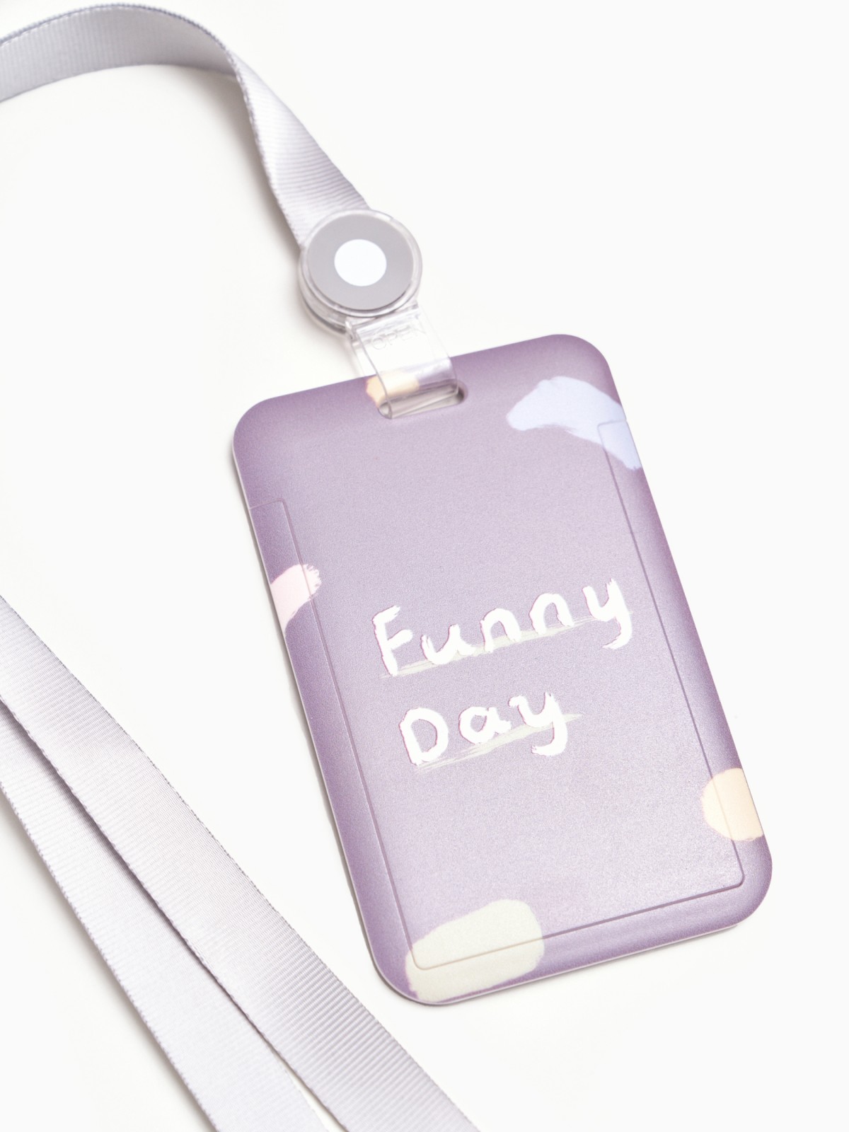 Бейдж для пропуска и карт на ремешке