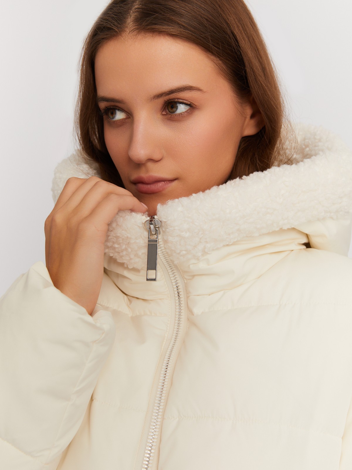 Тёплая куртка-пальто с капюшоном и отделкой из экомеха zolla 022425276044, цвет молоко, размер M - фото 3