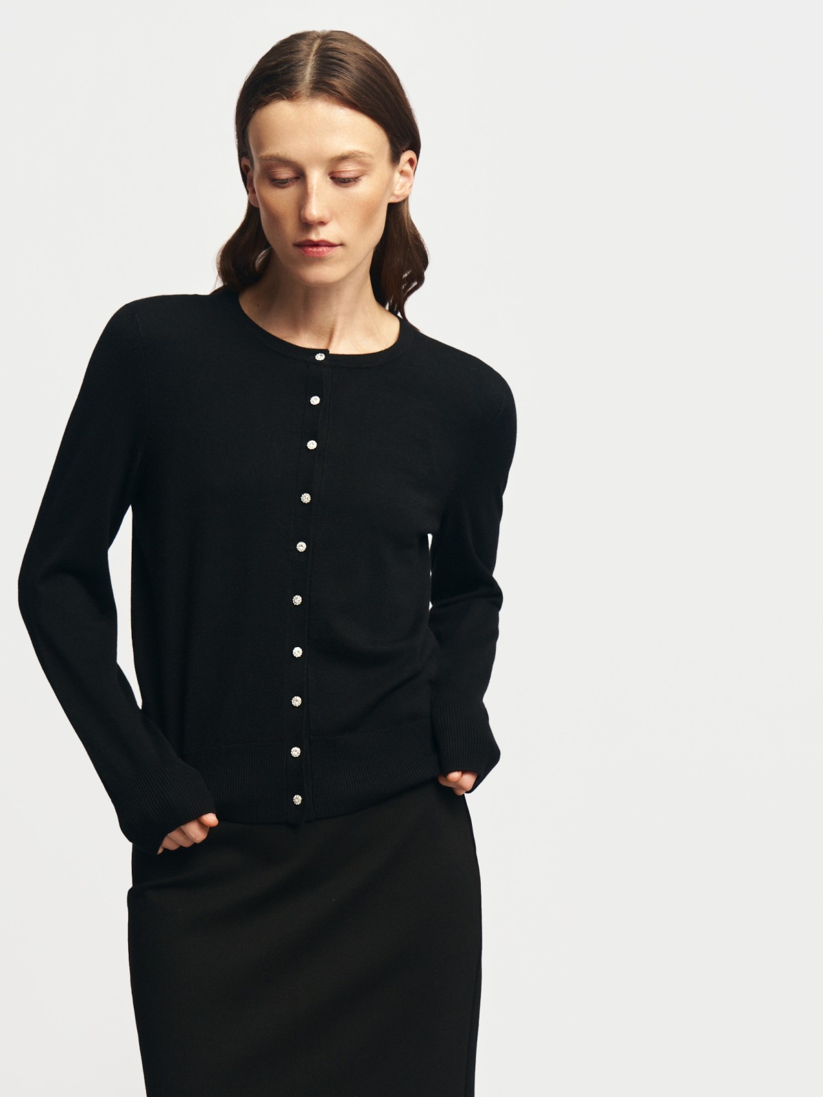 Короткий кардиган на пуговицах