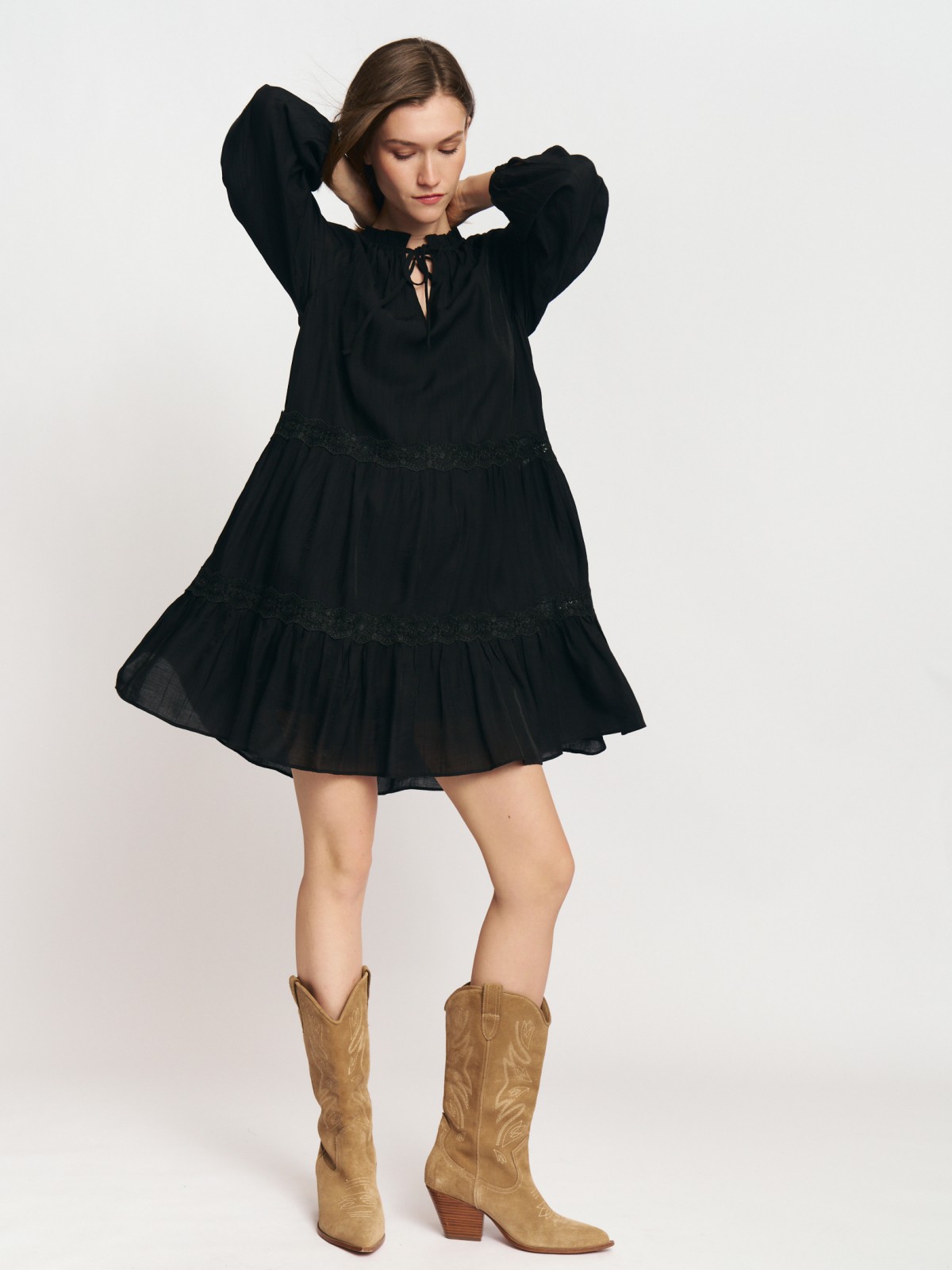 Ярусное платье мини из шифона однотонное