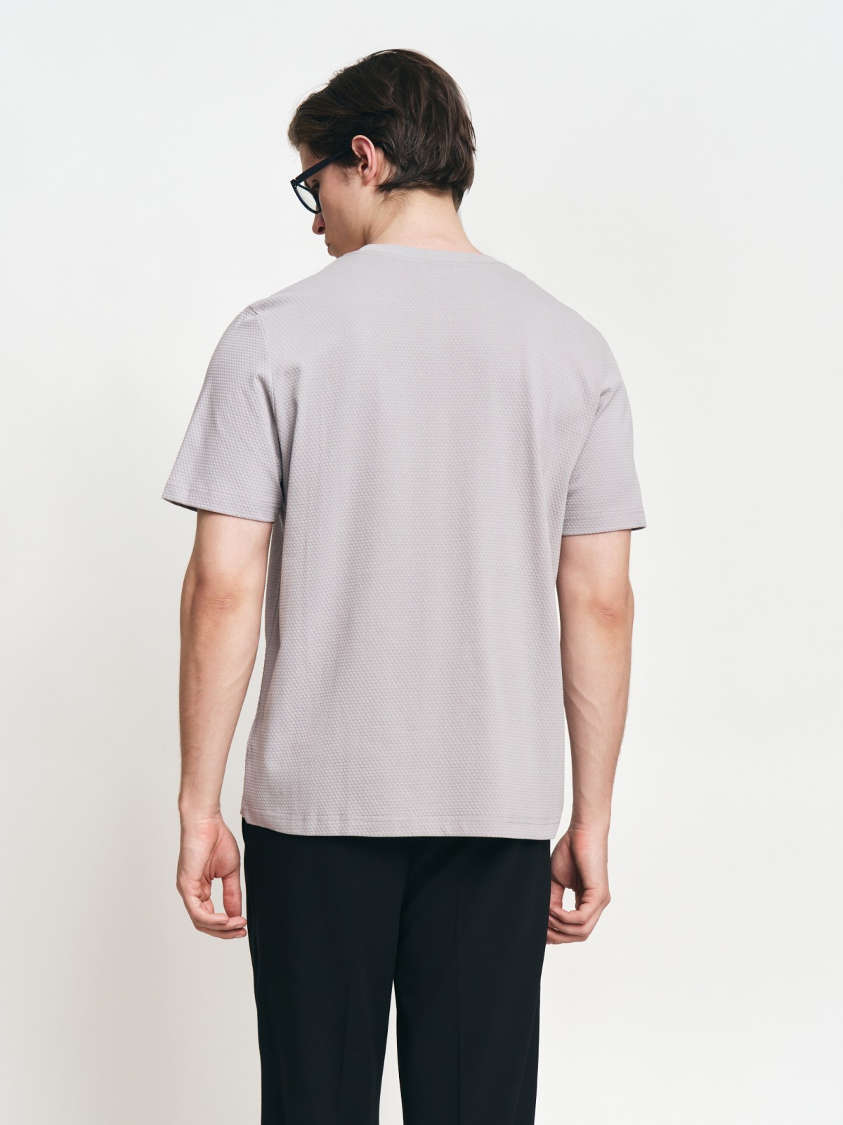 Футболка из хлопка с круглым вырезом