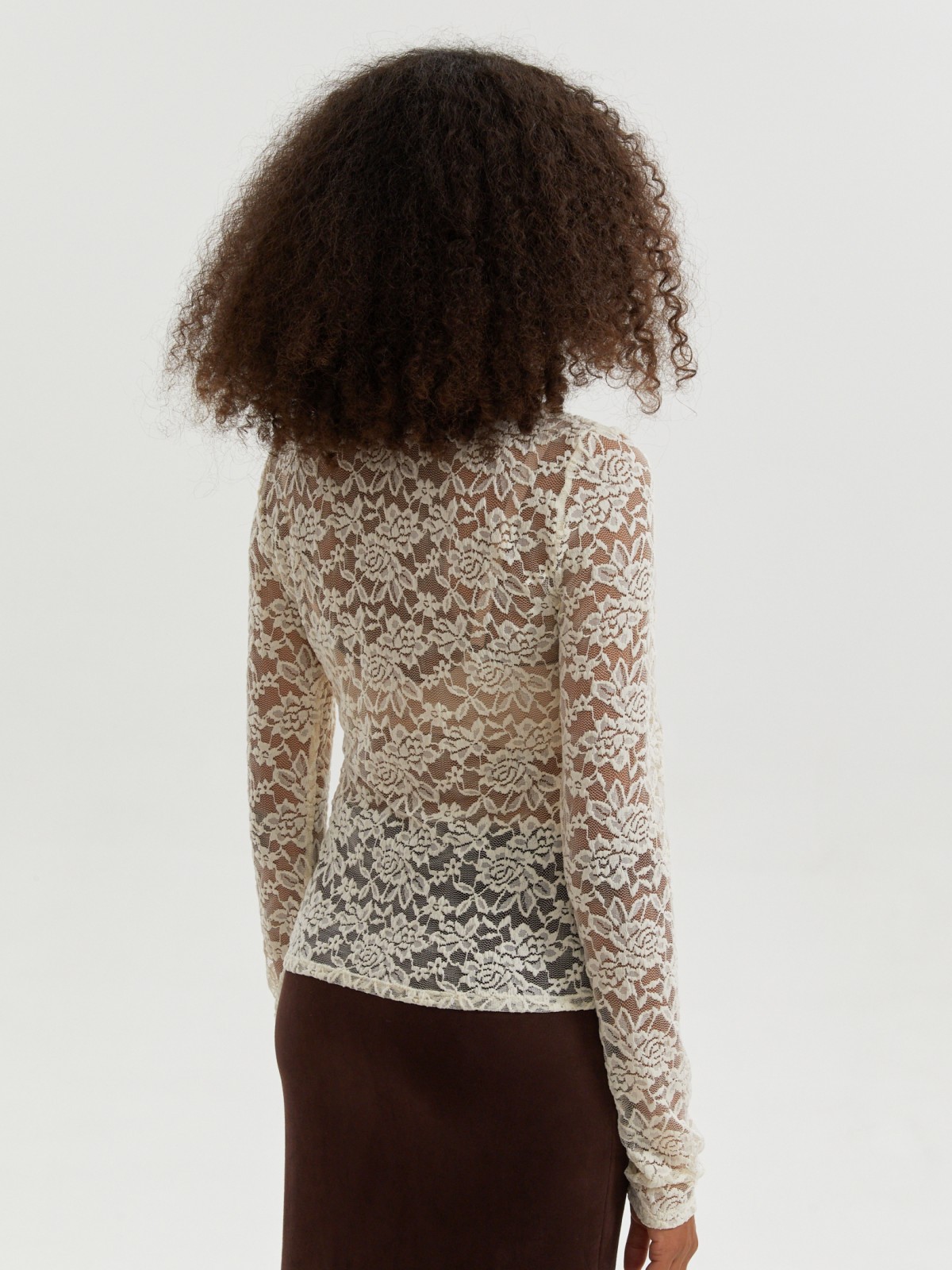 Кружевная блузка с длинным рукавом и бантом