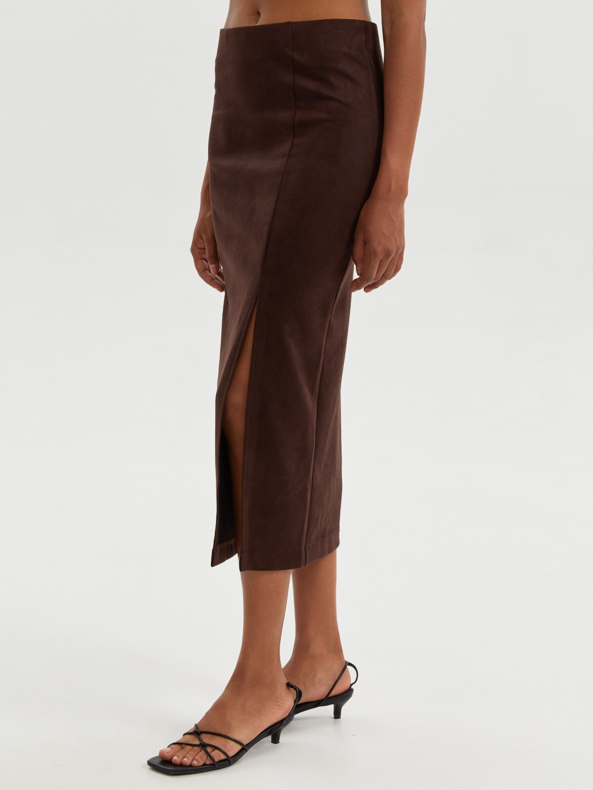 Юбка миди из экозамши с разрезом