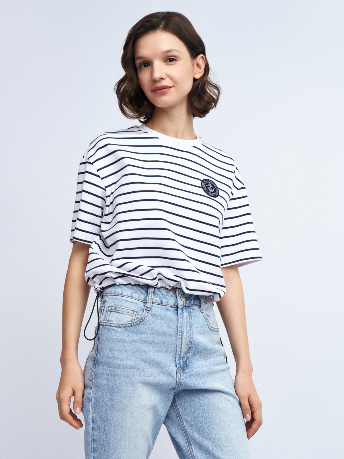 Трикотажная футболка в полоску на кулиске