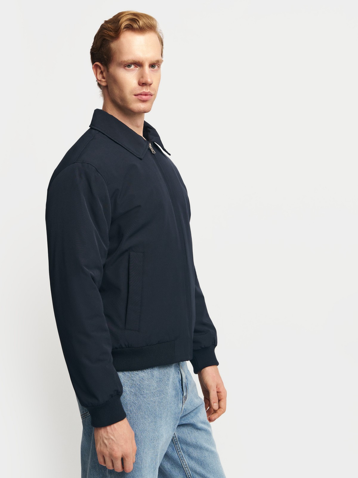 Тёплая куртка-бомбер на синтепоне