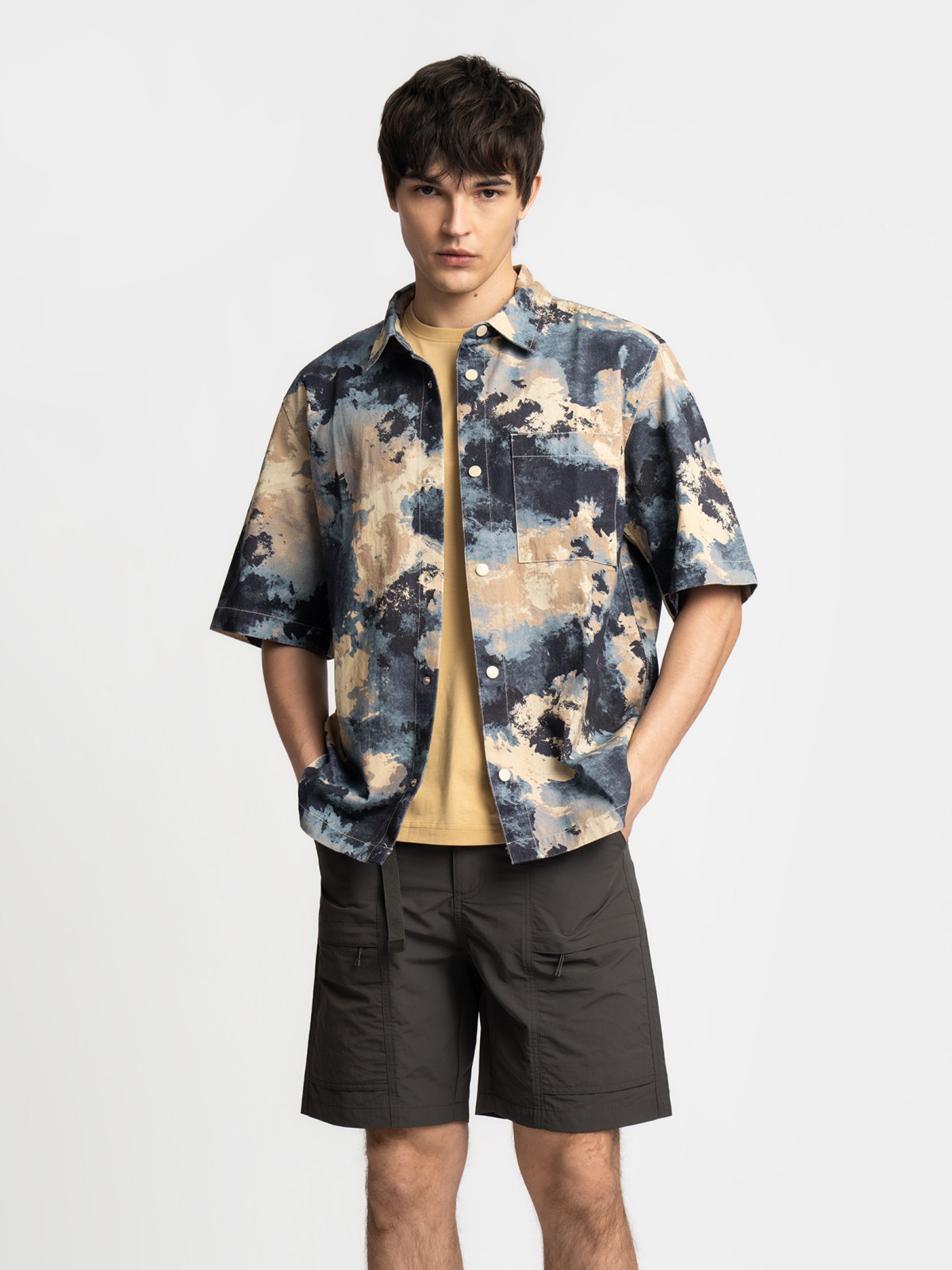 Рубашка с  короткими рукавами