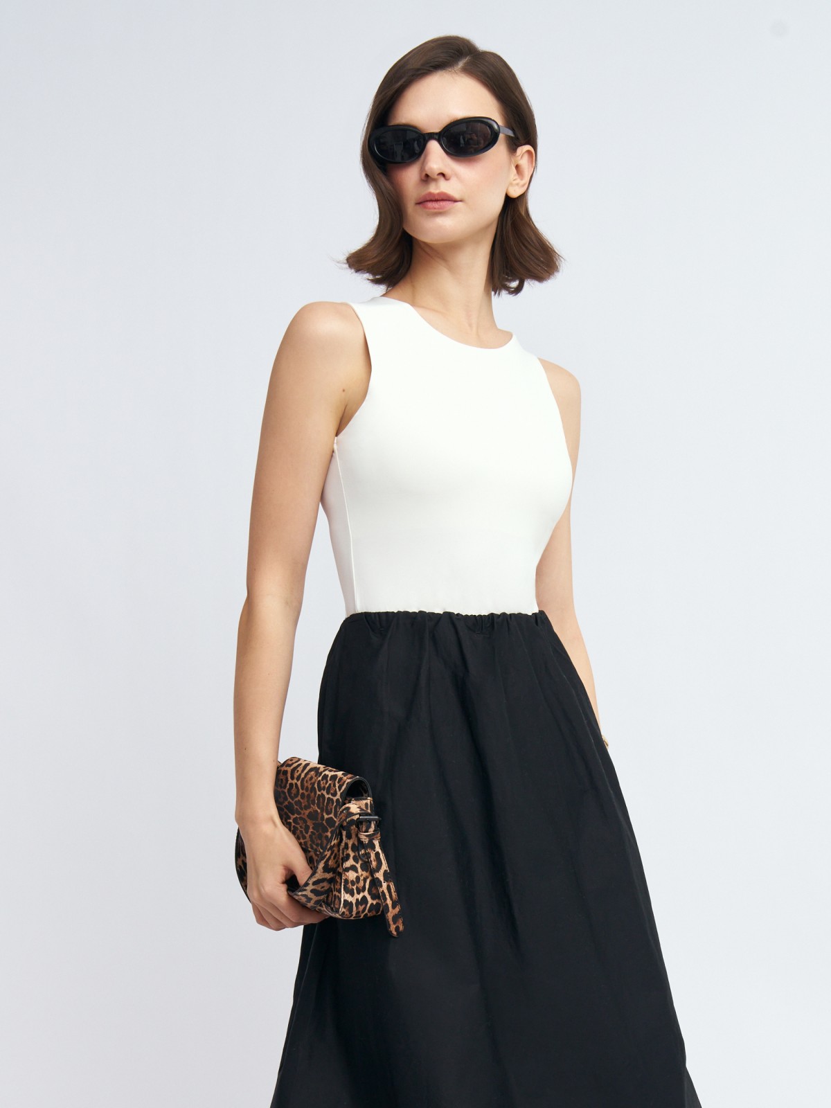 Майка-боди однотонная без рукавов