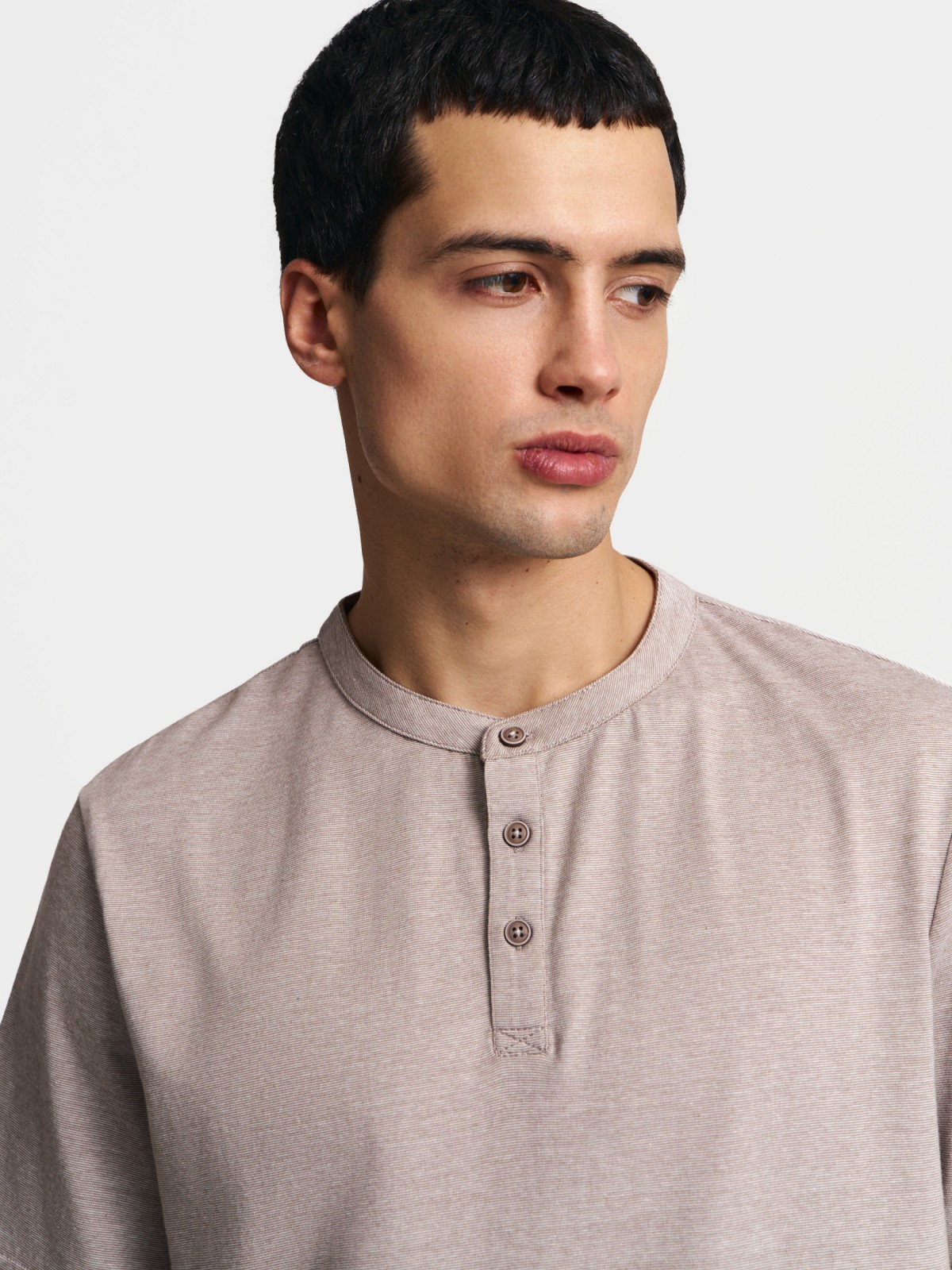 Футболка хенли из хлопка в полоску