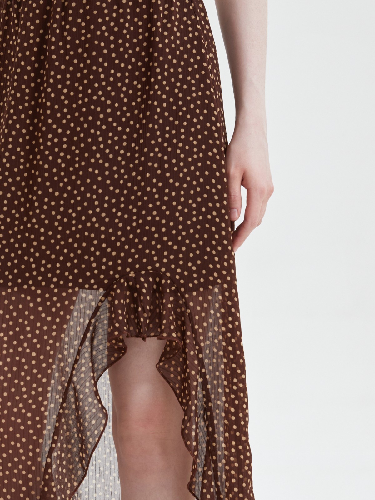 Юбка на резинке с разрезом и воланами