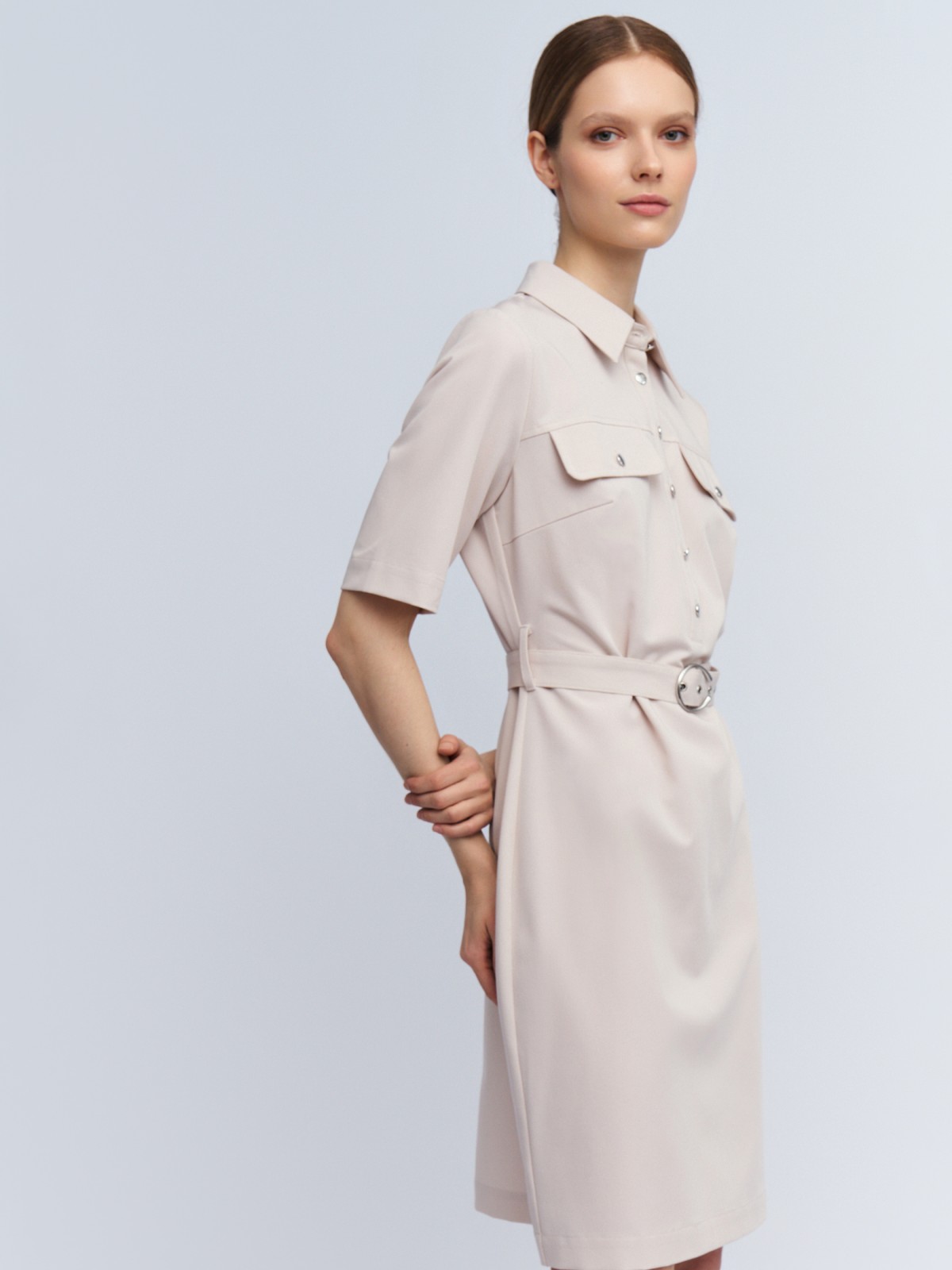 Платье-рубашка с коротким рукавом и ремнём