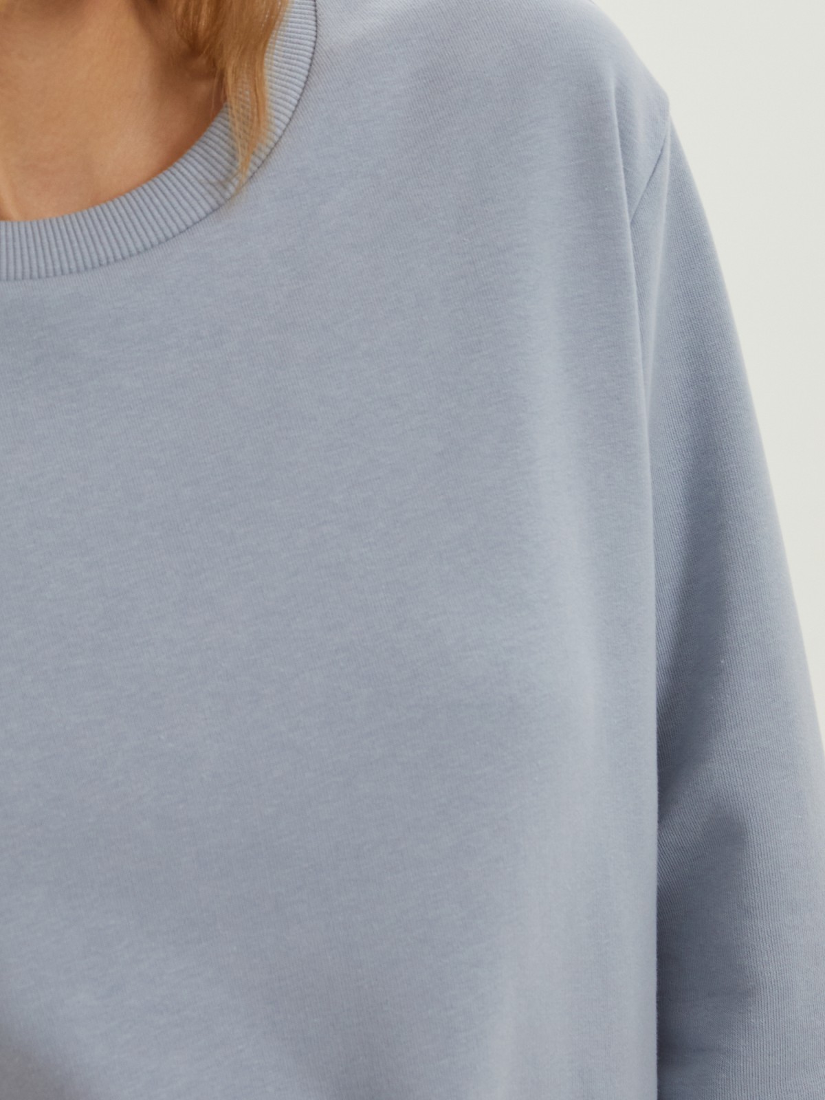 Базовый утеплённый свитшот с начёсом