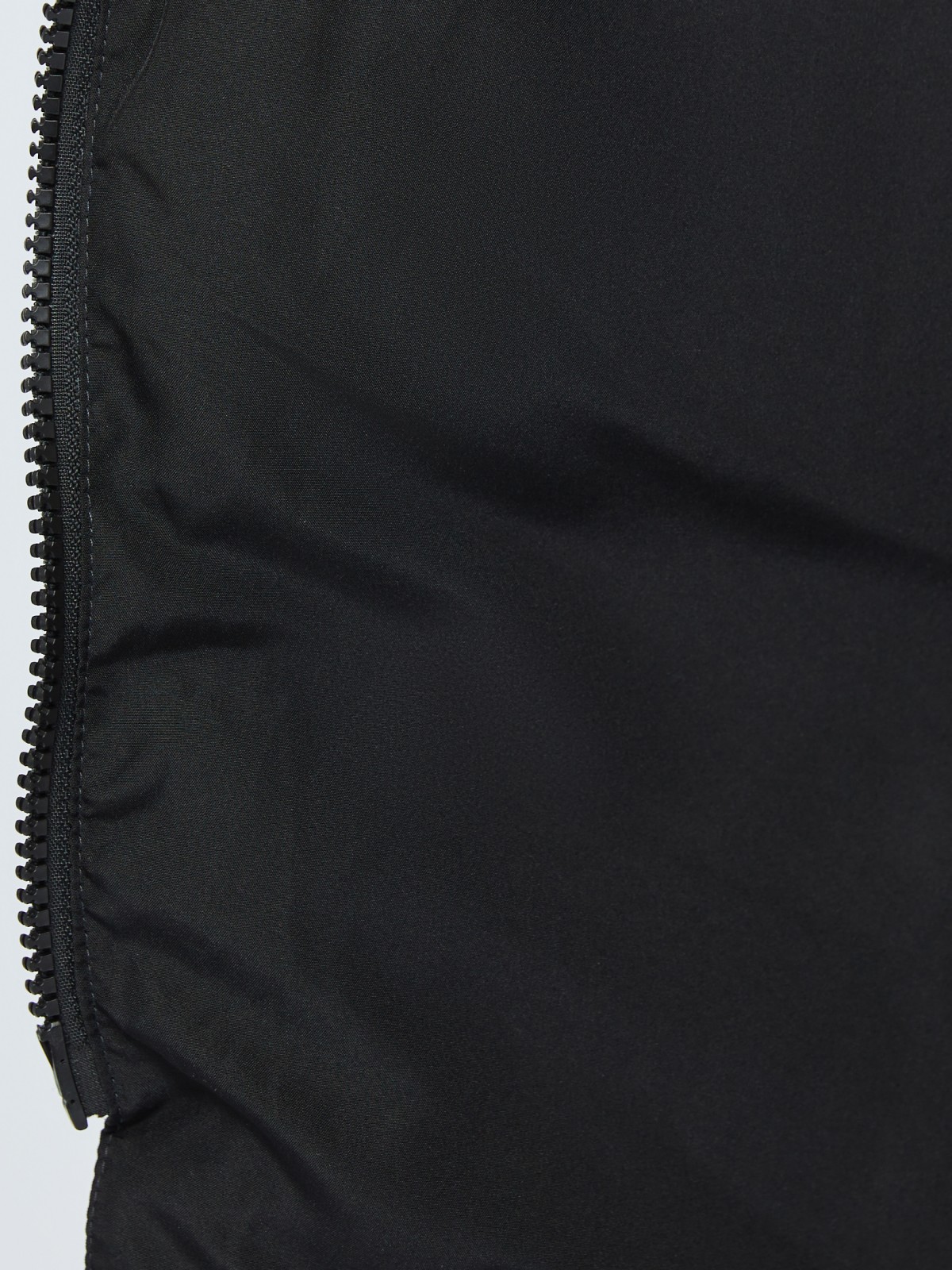 Тёплая стёганая куртка-пальто с капюшоном и двойным воротником