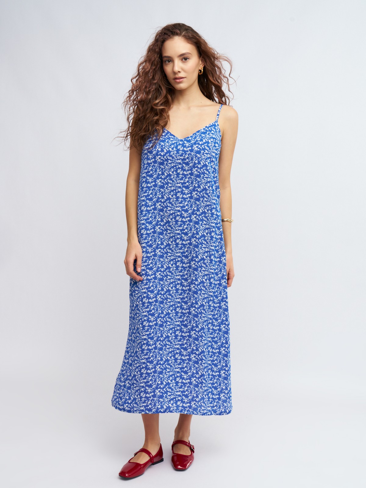 Платье-комбинация с боковыми разрезами