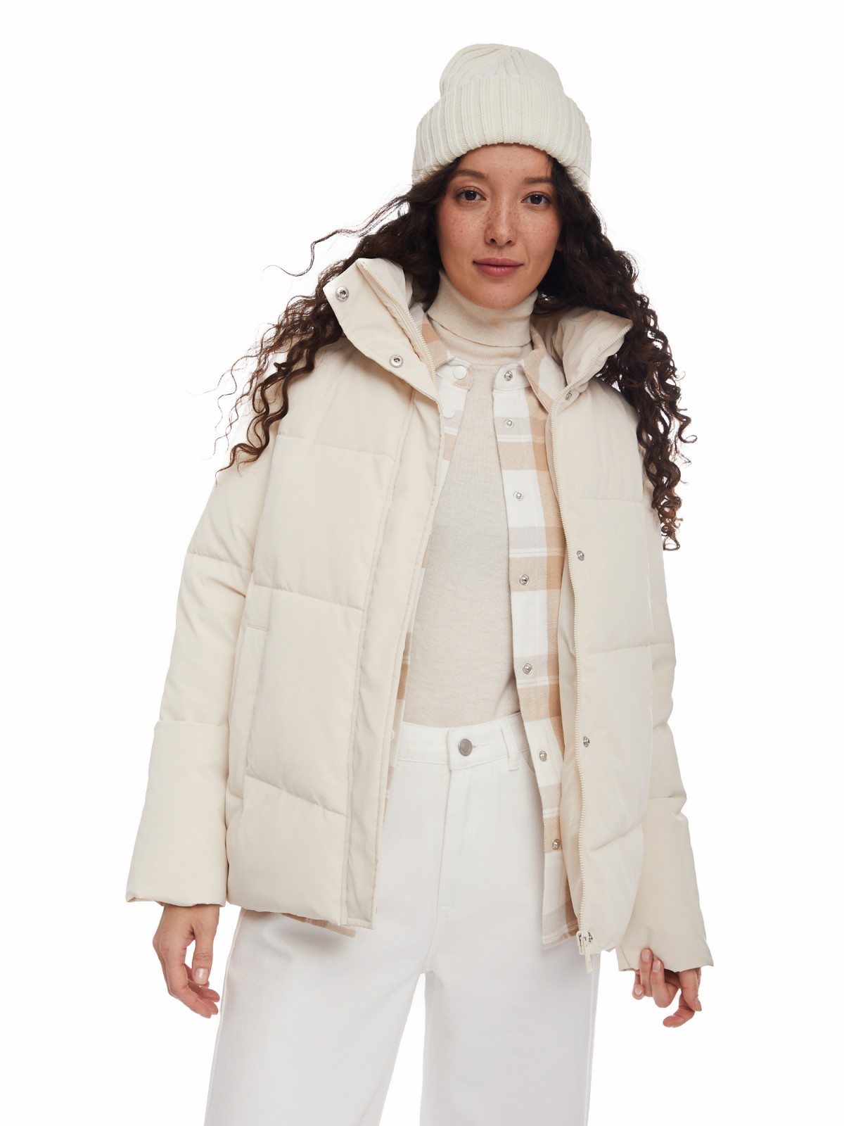 Тёплая дутая куртка из экокожи с высоким воротником zolla 024125112304, цвет молоко, размер XS