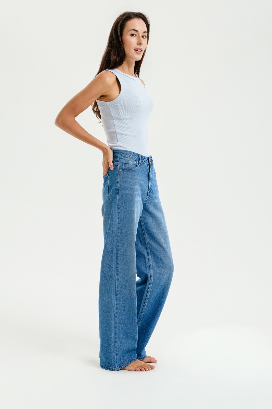 Майка из хлопка без рукавов