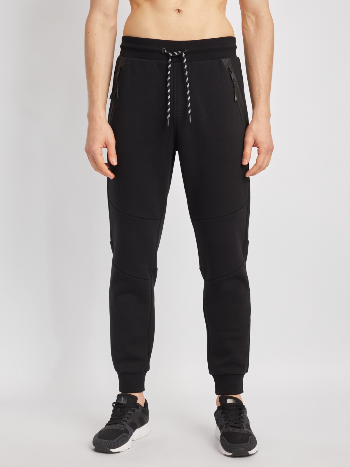 Утеплённые трикотажные брюки-джоггеры в спортивном стиле zolla 014117660063, цвет черный, размер S - фото 2