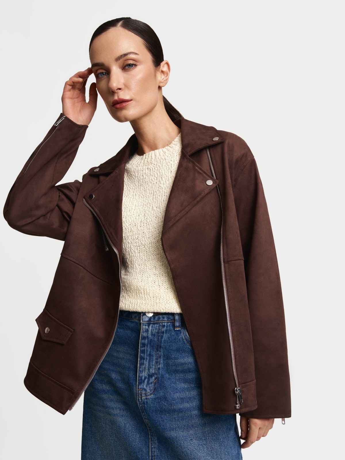 Короткая куртка-косуха оверсайз из экозамши