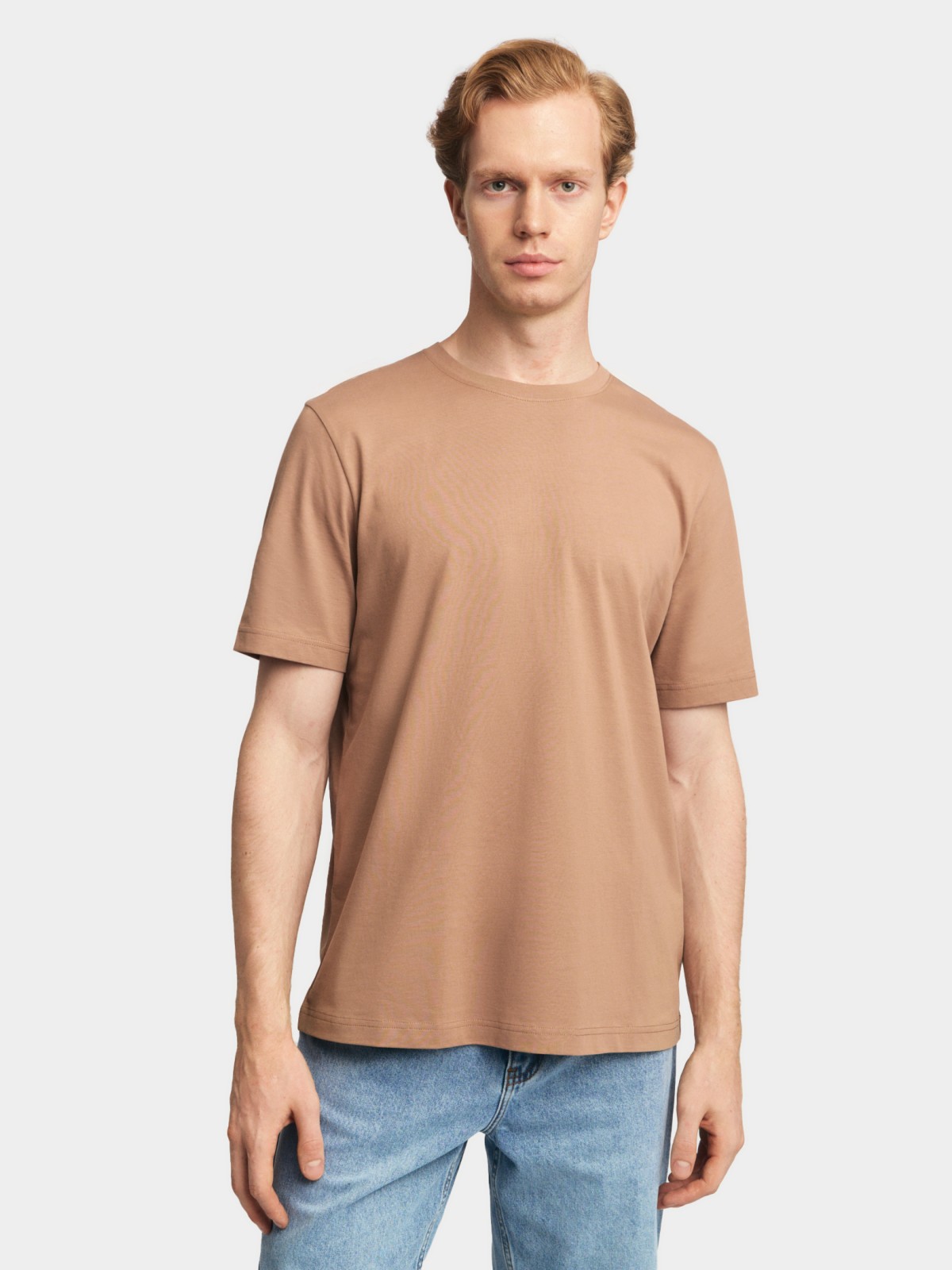 Однотонная футболка из хлопка