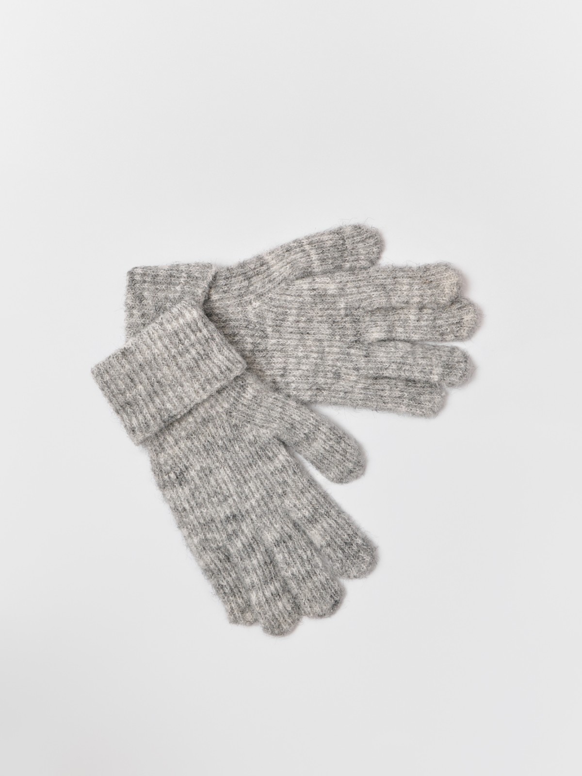 Длинные вязаные перчатки с шерстью