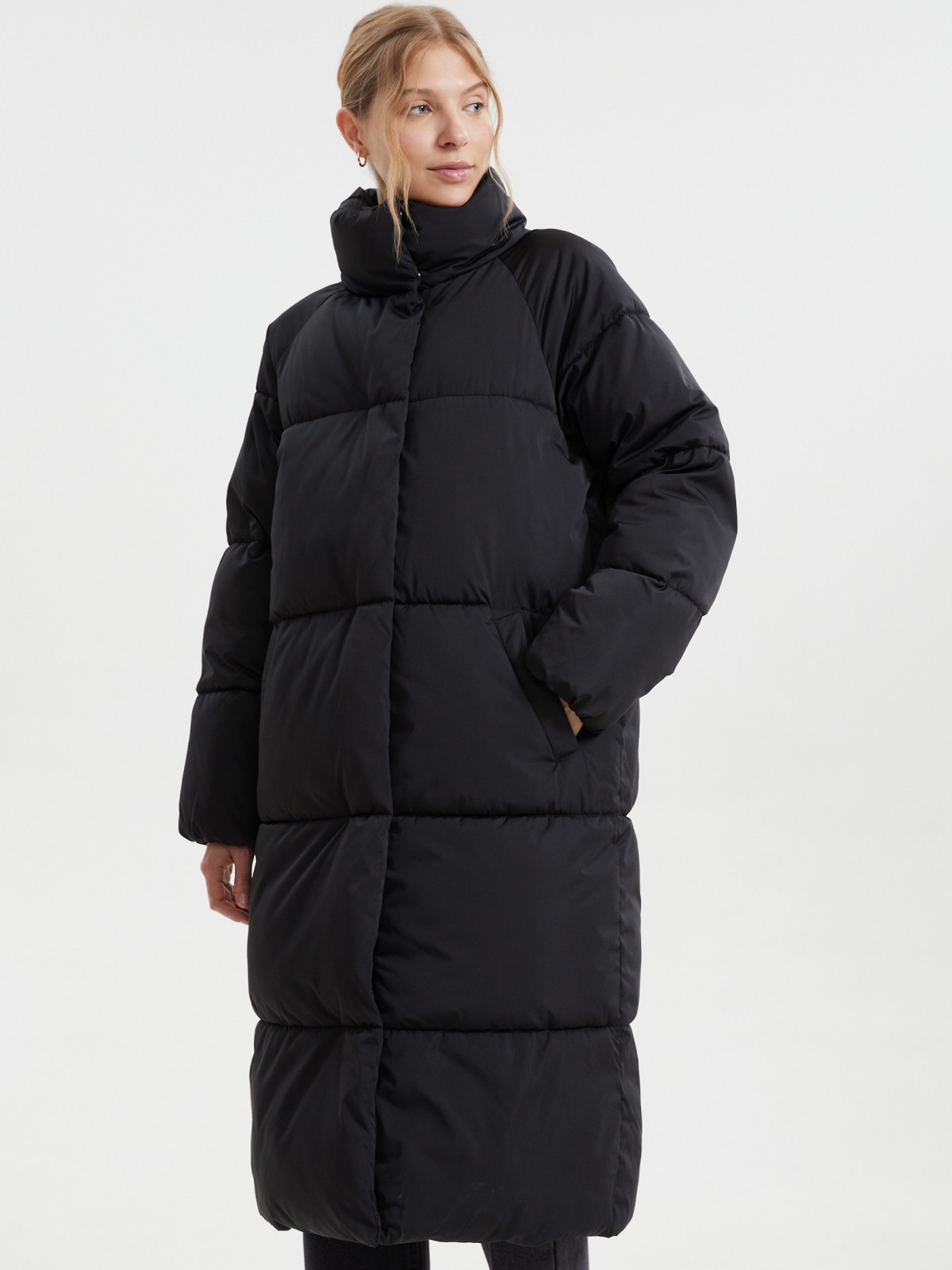 Тёплая куртка-пальто с воротником-стойкой