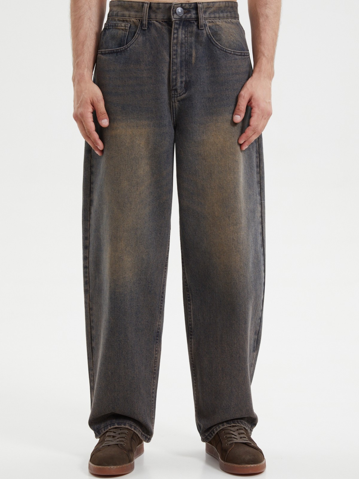 Джинсы фасона Baggy