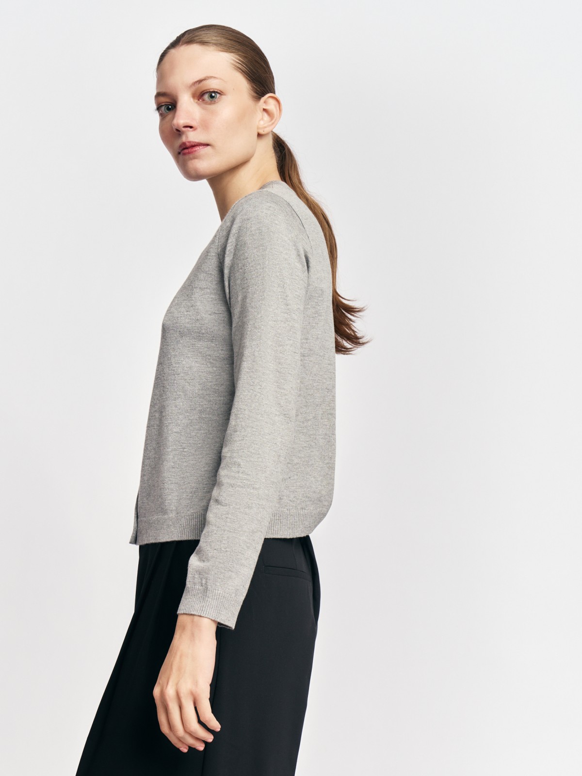 Трикотажный кардиган на пуговицах