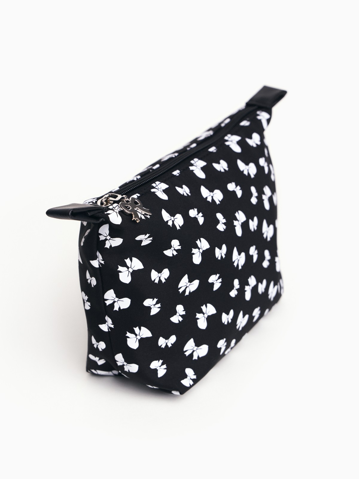 Косметичка тканевая на молнии