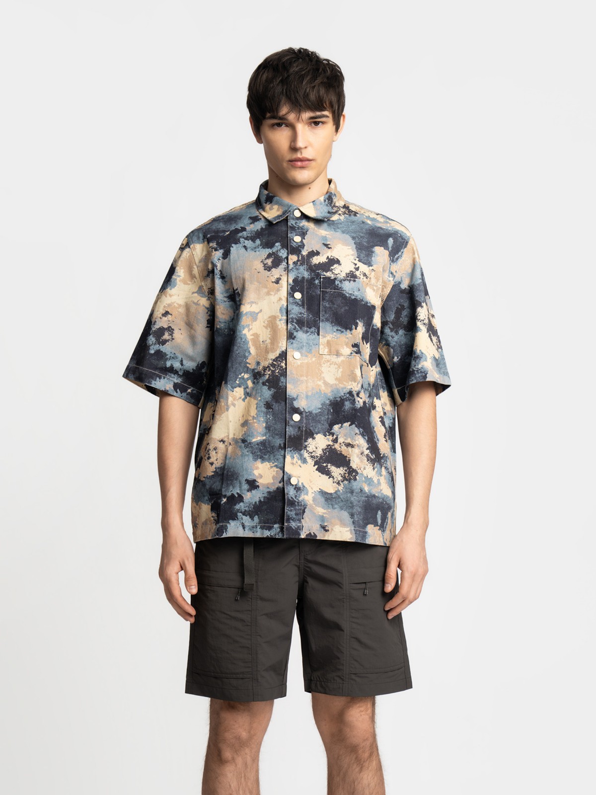 Рубашка с  короткими рукавами