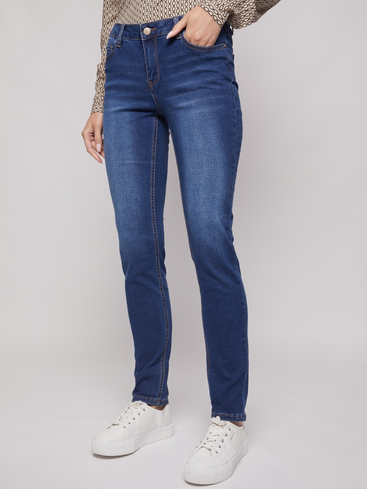 Джинсы силуэта Slim