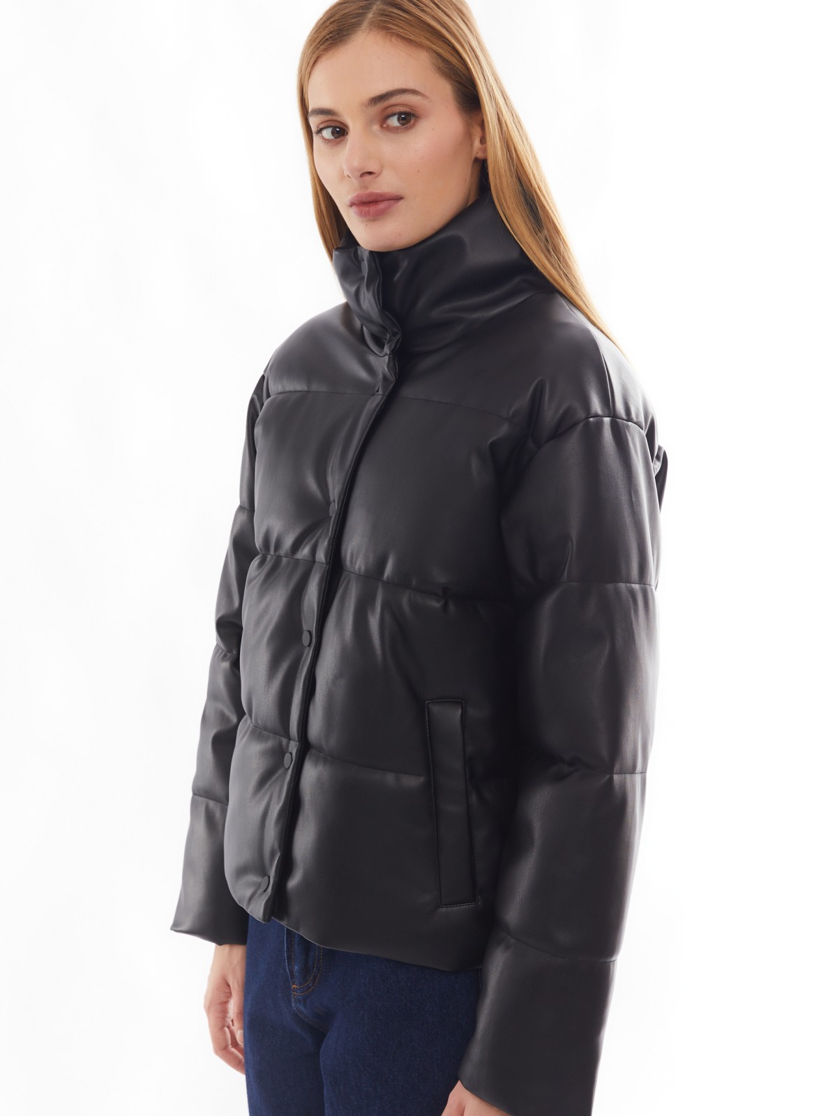 Тёплая стёганая дутая куртка из экокожи с высоким воротником zolla 02412516F034, цвет черный, размер XS - фото 3