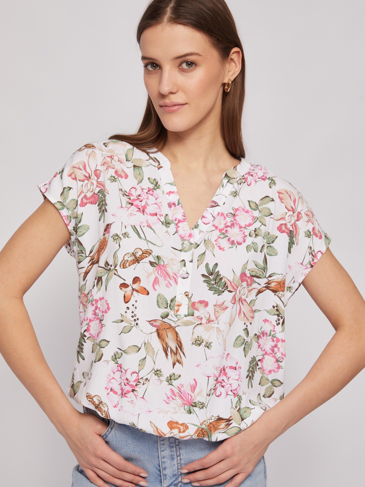 Блузка из вискозы на резинке с цветочным принтом